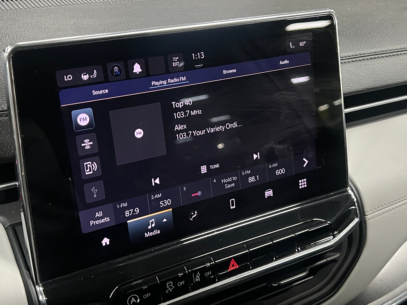 Thumbnail: 2022 Jeep Compass - 3