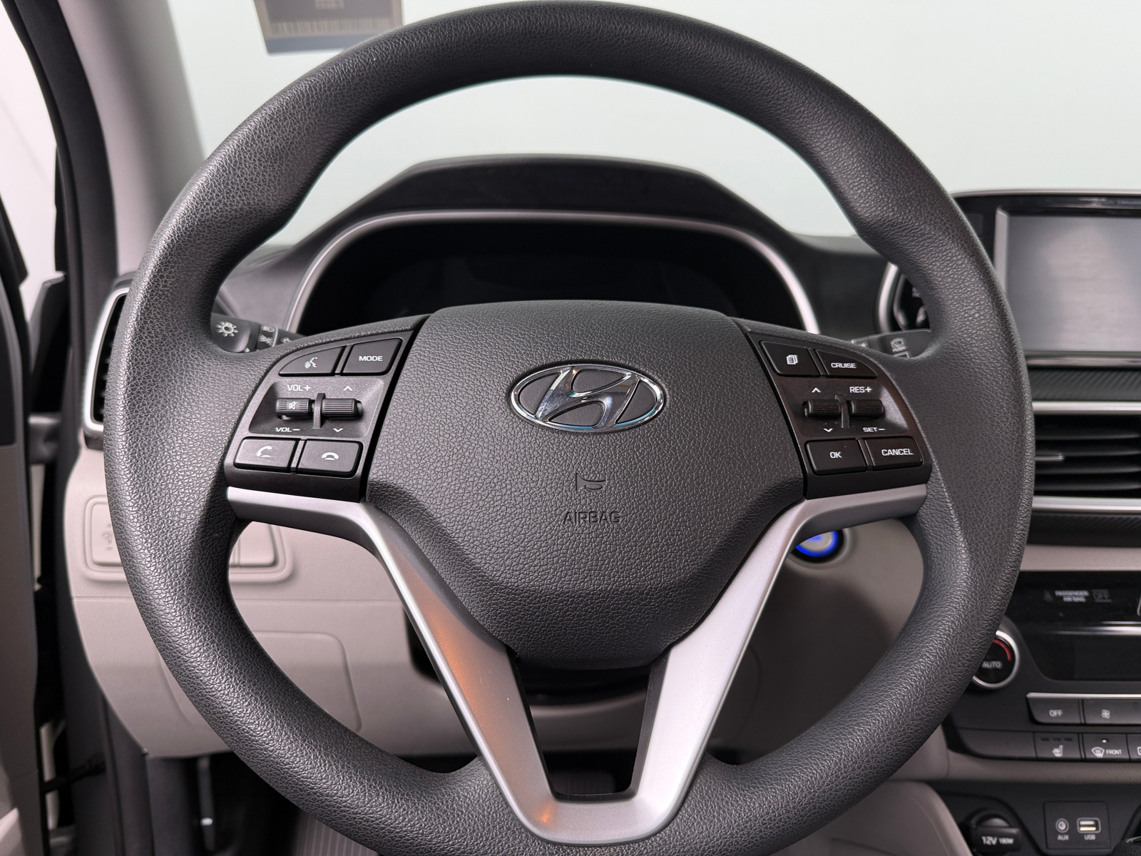 Thumbnail: 2019 Hyundai Tucson - 5