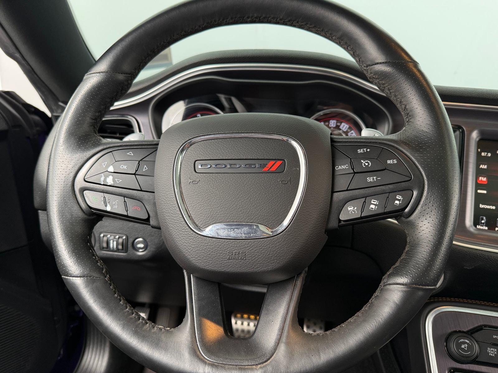 Thumbnail: 2016 Dodge Challenger - 3