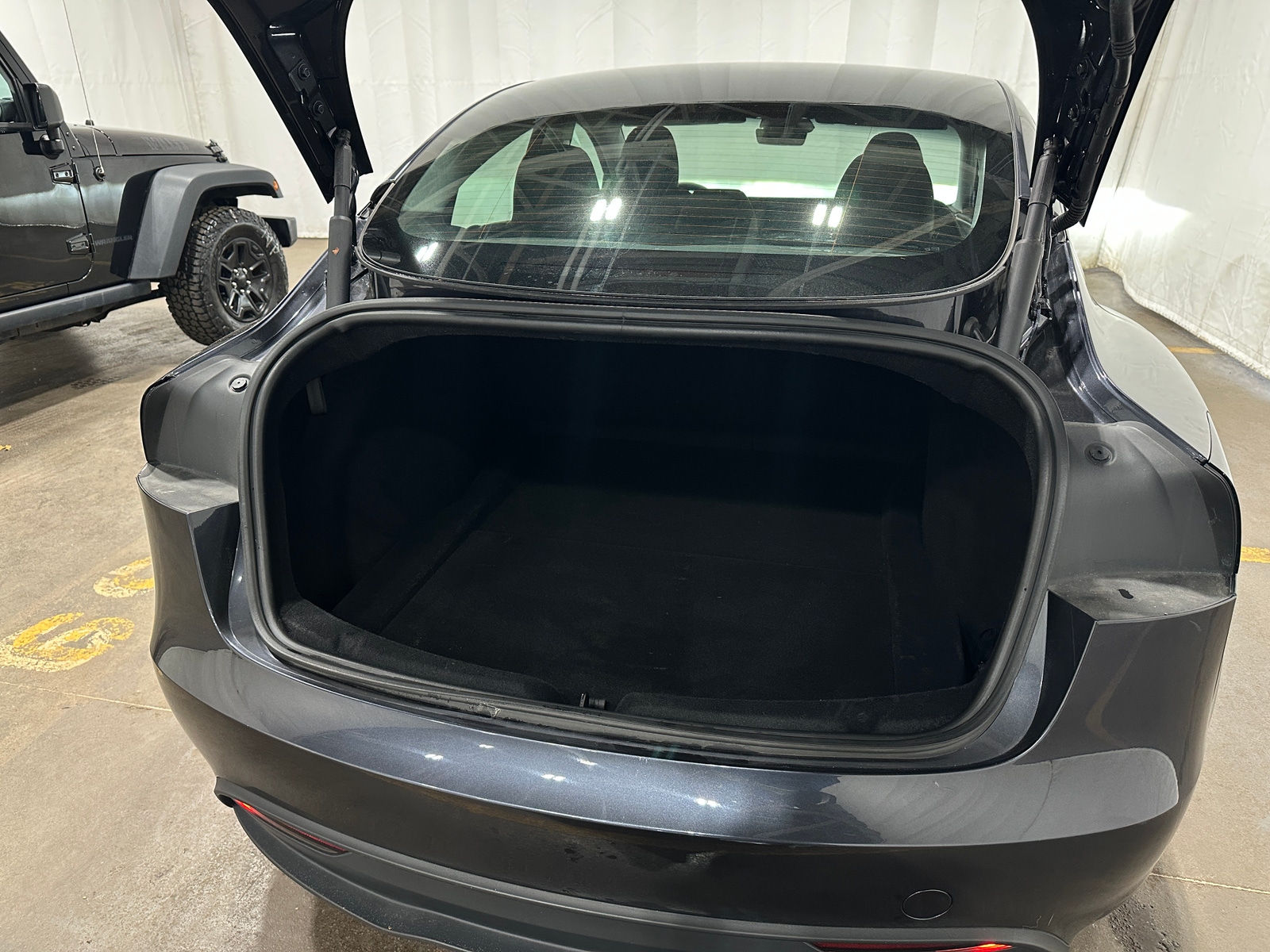 Thumbnail: 2024 Tesla Model 3 - 6