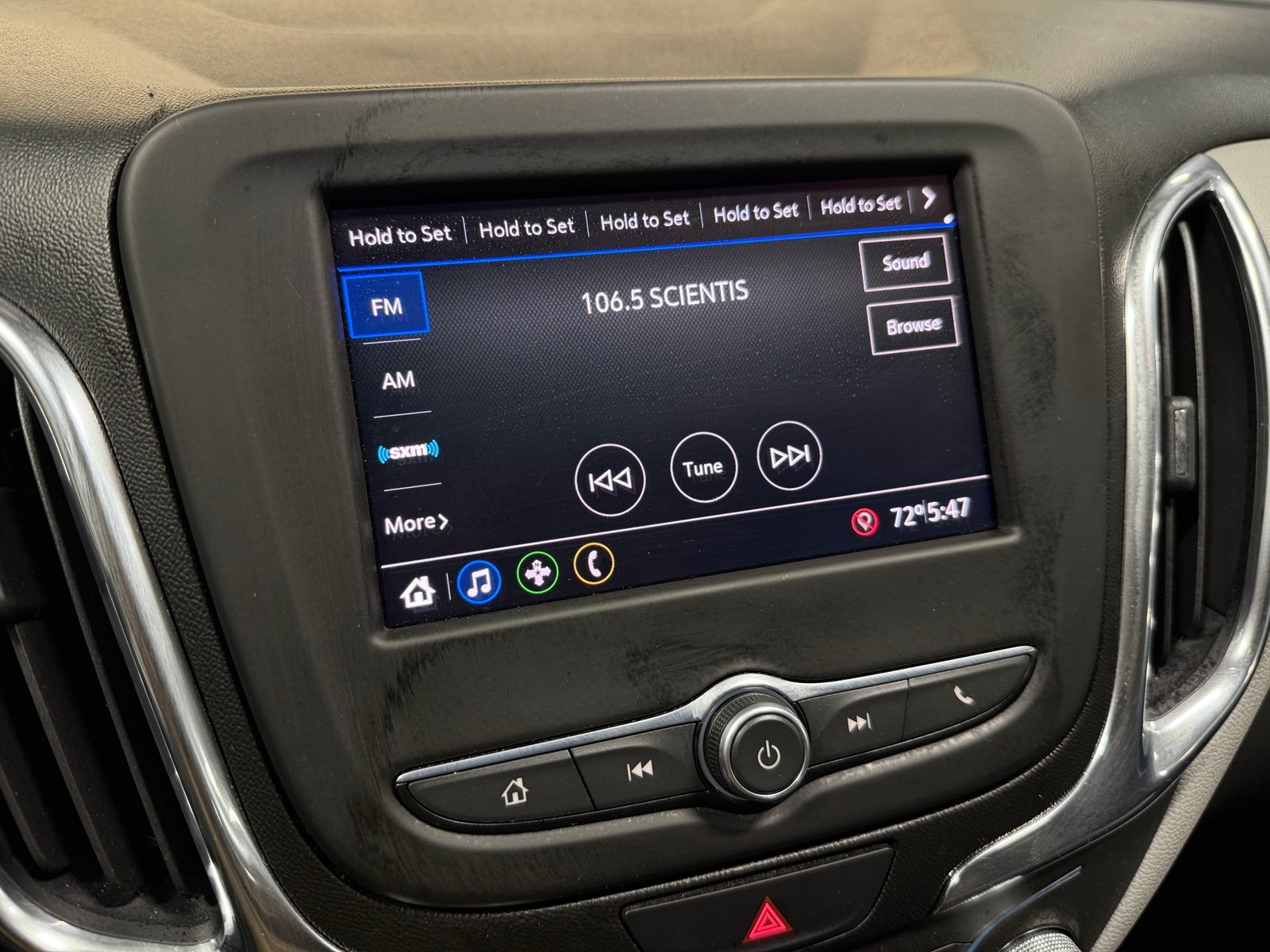 Thumbnail: 2020 Chevrolet Equinox - 4