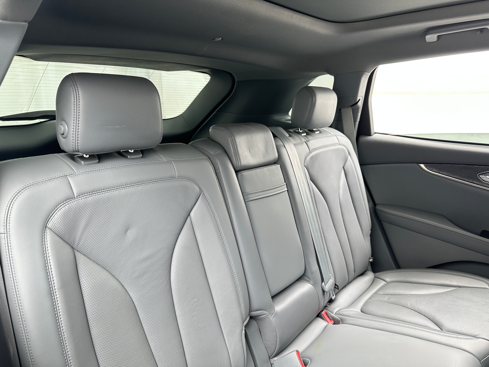 Thumbnail: 2020 Lincoln Nautilus - 5