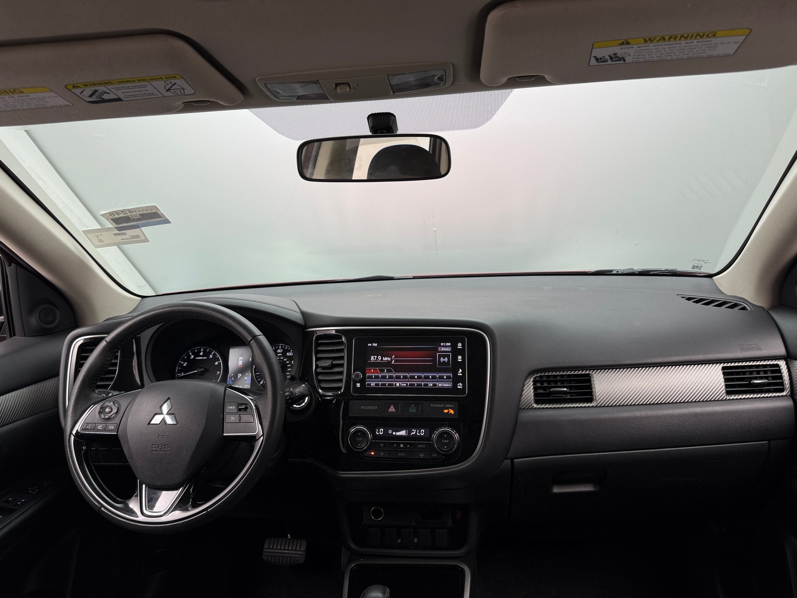 Thumbnail: 2018 Mitsubishi Outlander - 3