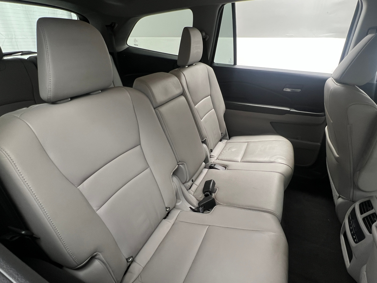 Thumbnail: 2016 Honda Pilot - 5