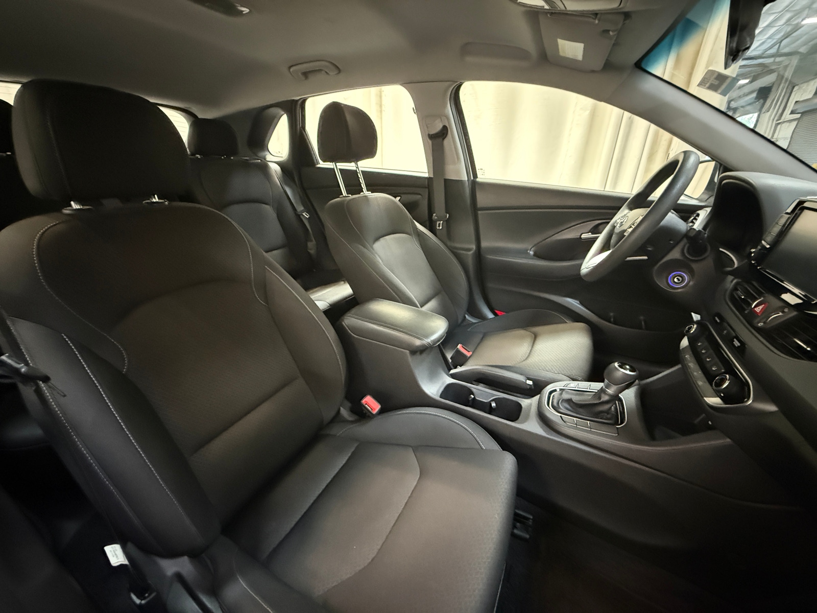 Thumbnail: 2018 Hyundai Elantra - 2