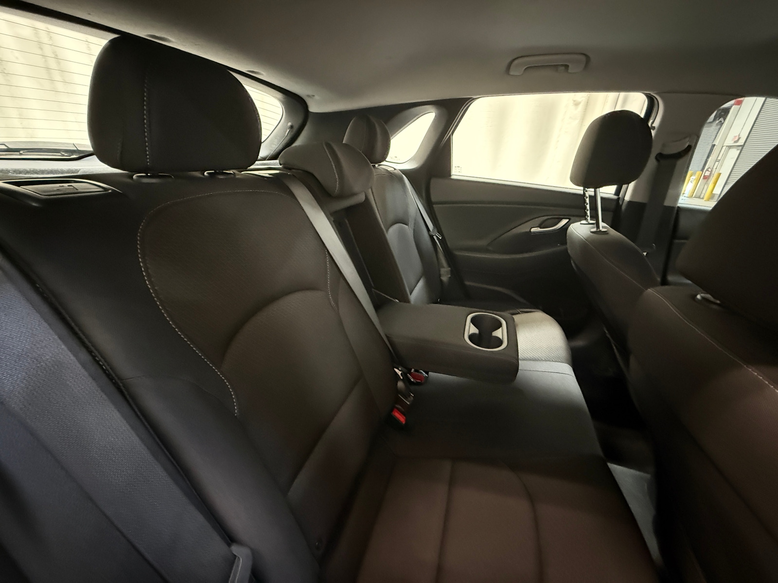 Thumbnail: 2018 Hyundai Elantra - 6