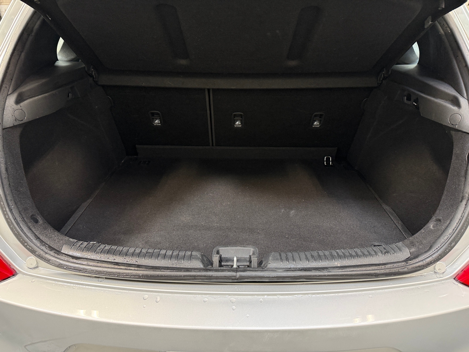 Thumbnail: 2018 Hyundai Elantra - 7