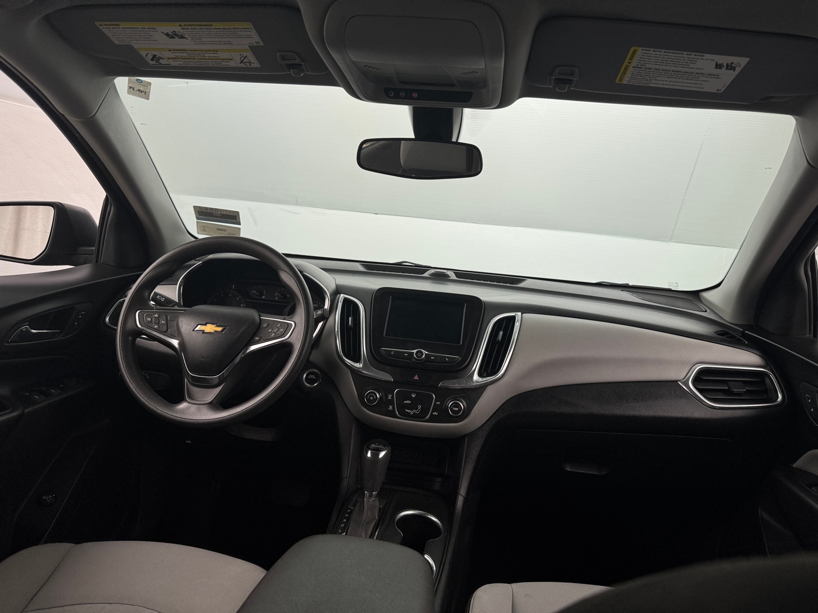 Thumbnail: 2019 Chevrolet Equinox - 3