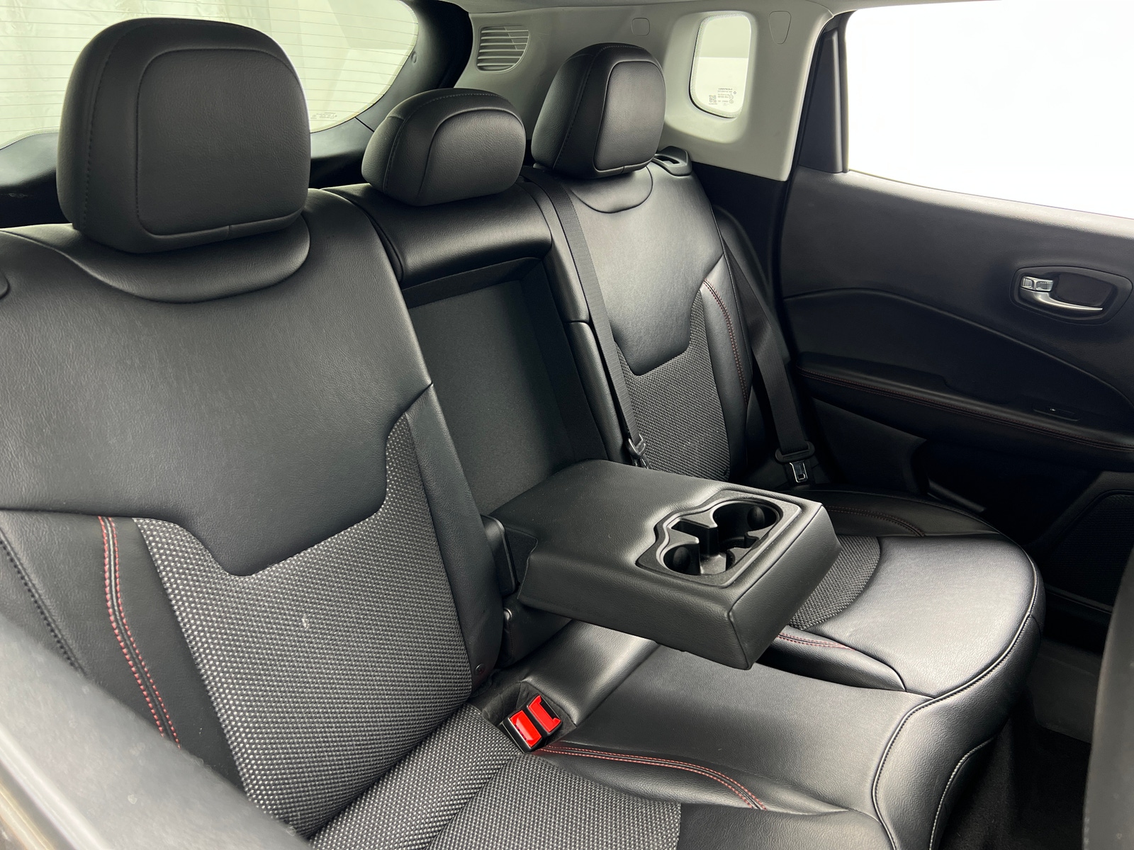 Thumbnail: 2020 Jeep Compass - 6