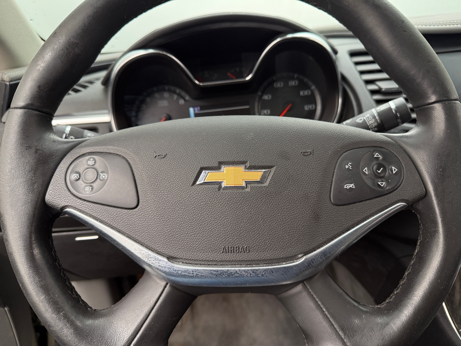 Thumbnail: 2015 Chevrolet Impala - 5