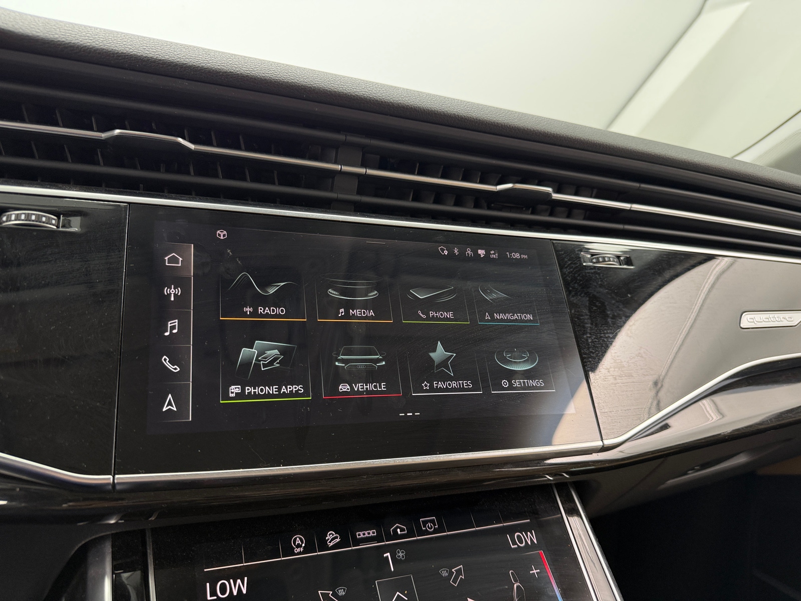 Thumbnail: 2021 Audi Q7 - 3