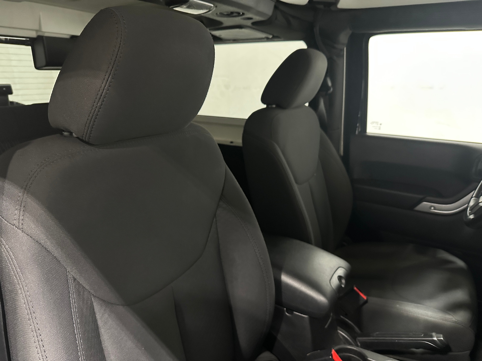 Thumbnail: 2015 Jeep Wrangler - 2