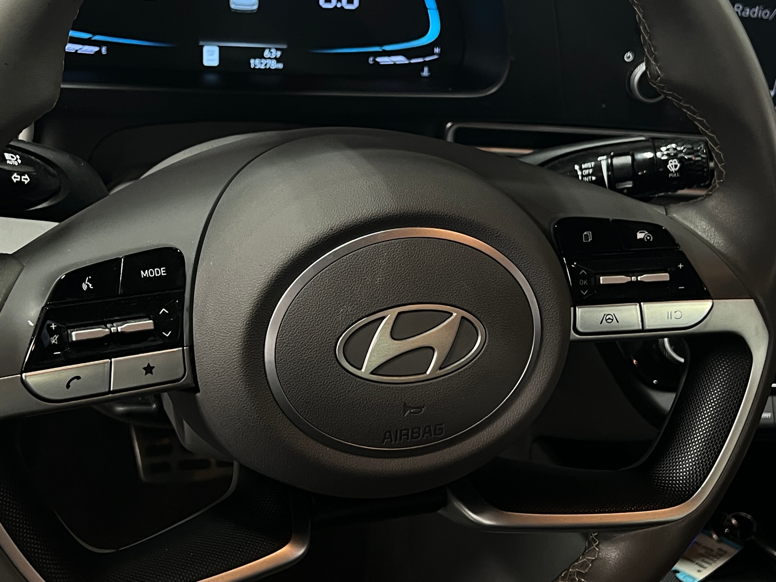 Thumbnail: 2025 Hyundai Elantra - 5