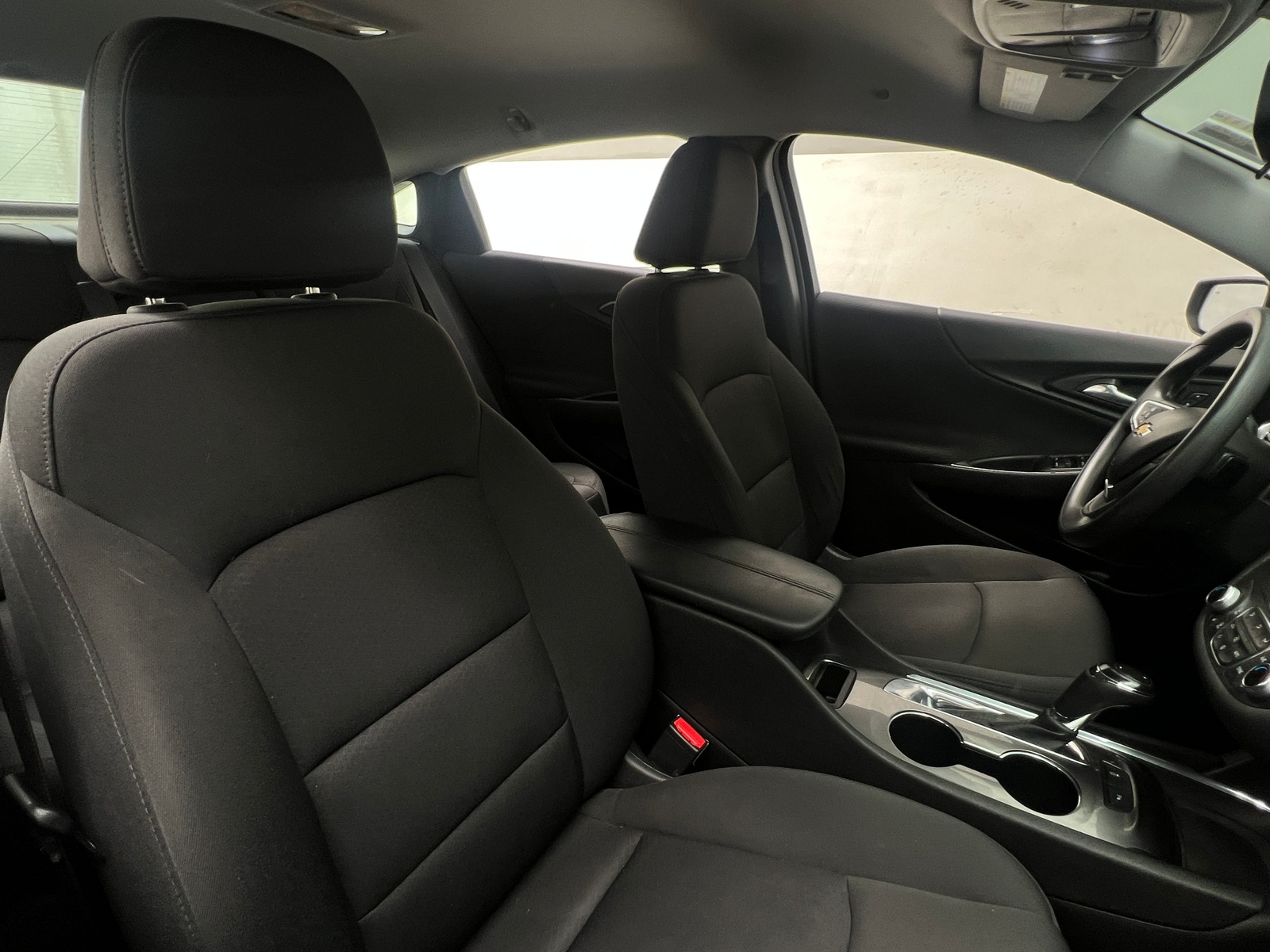 Thumbnail: 2019 Chevrolet Malibu - 2