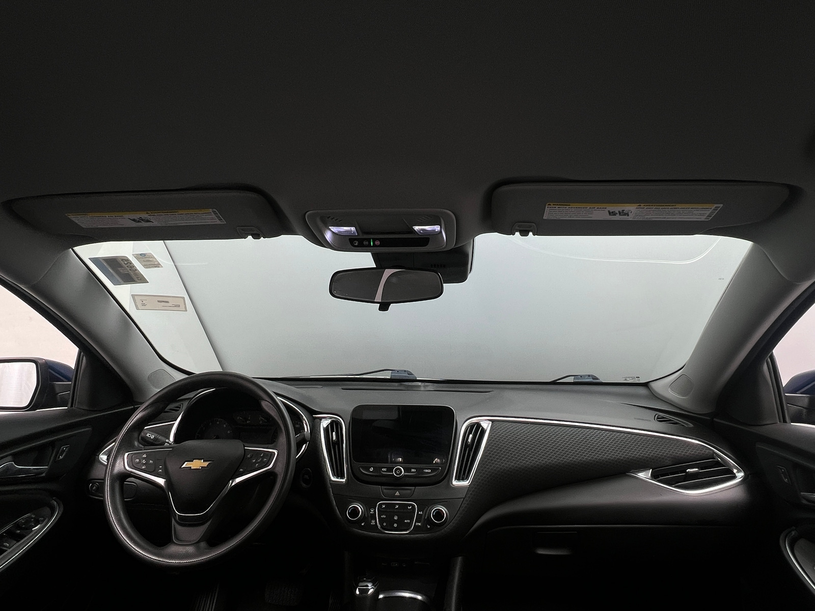 Thumbnail: 2019 Chevrolet Malibu - 3