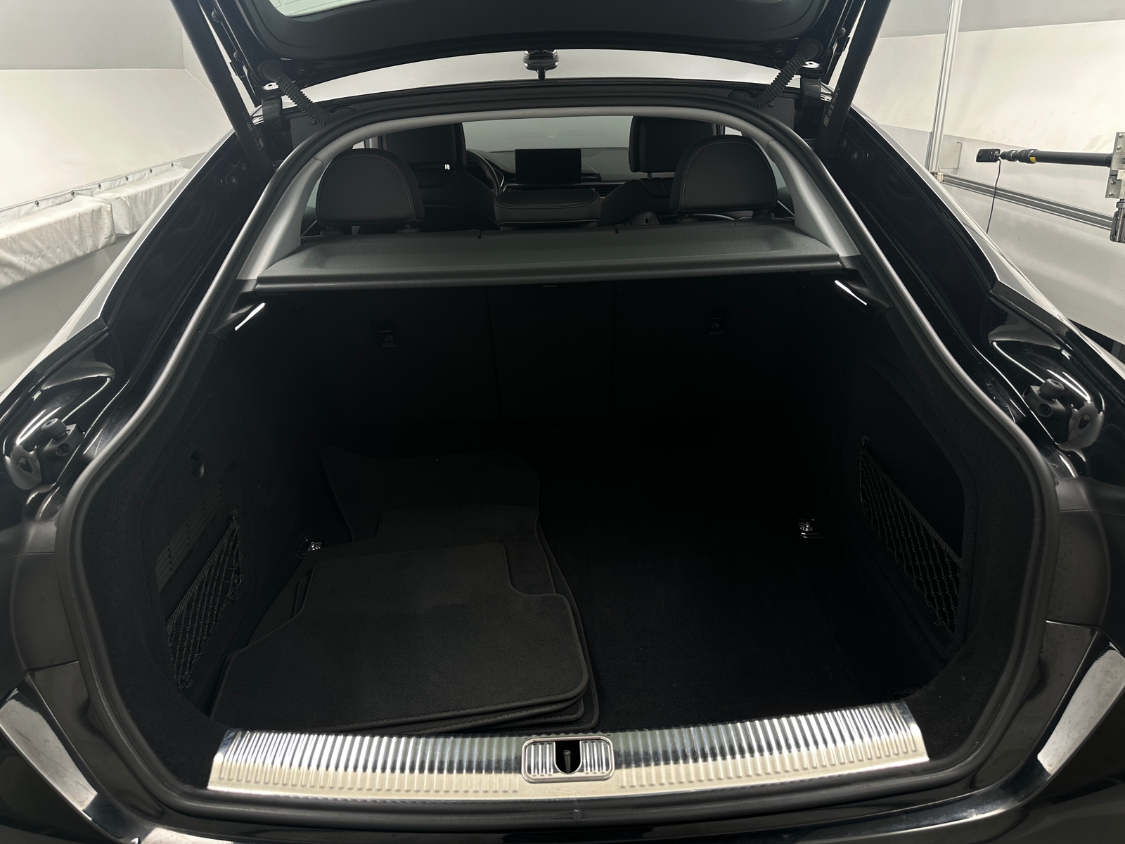 Thumbnail: 2021 Audi A5 - 6