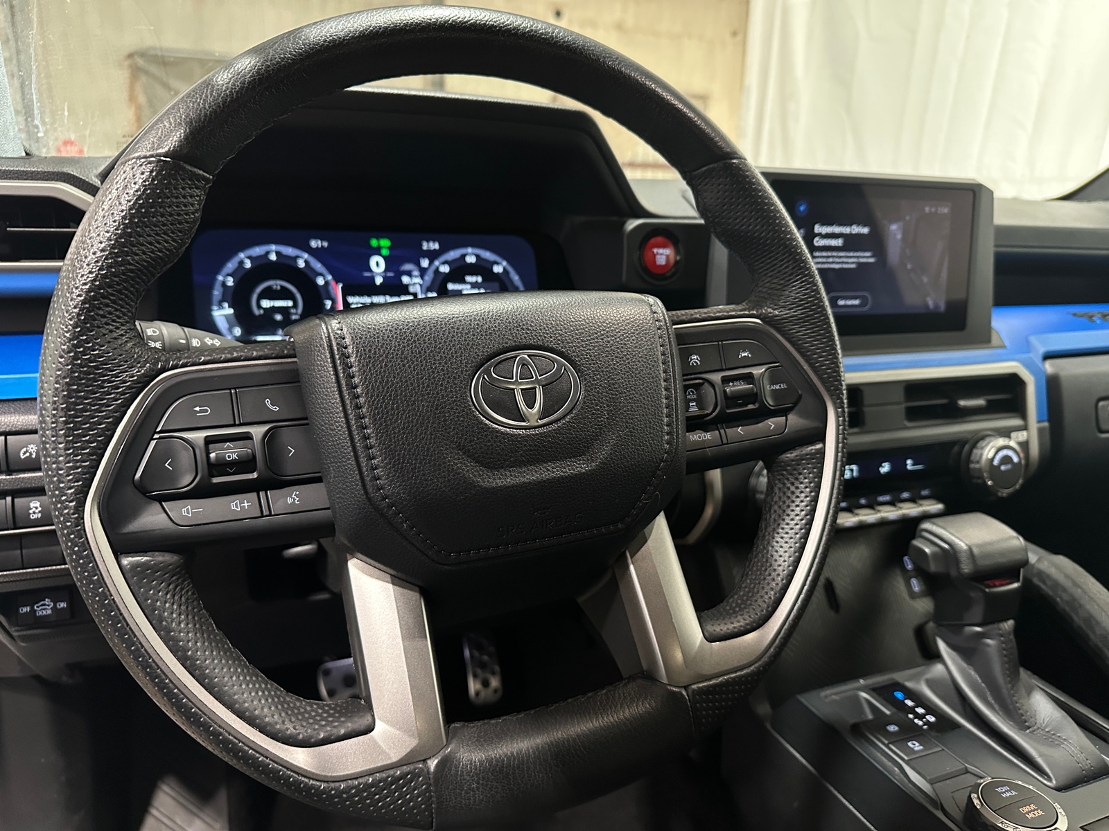 Thumbnail: 2024 Toyota Tacoma - 5