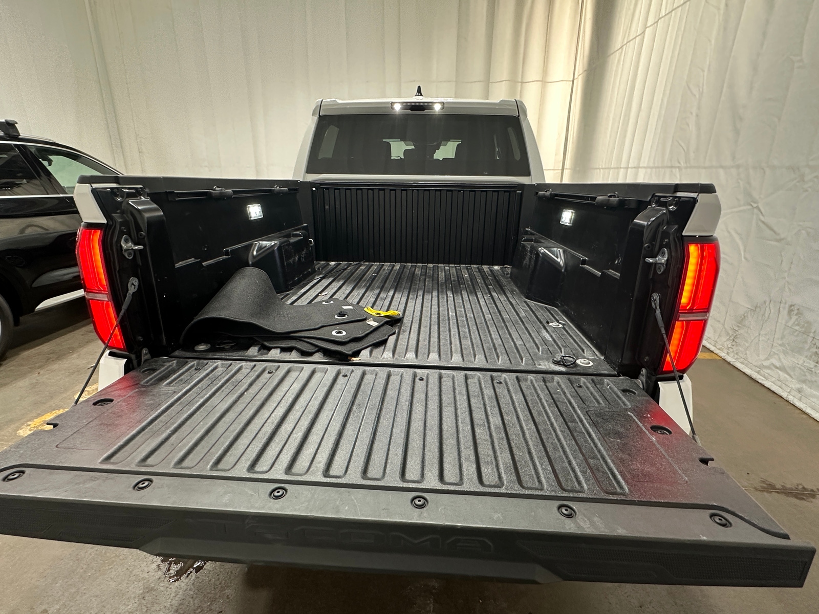 Thumbnail: 2024 Toyota Tacoma - 7