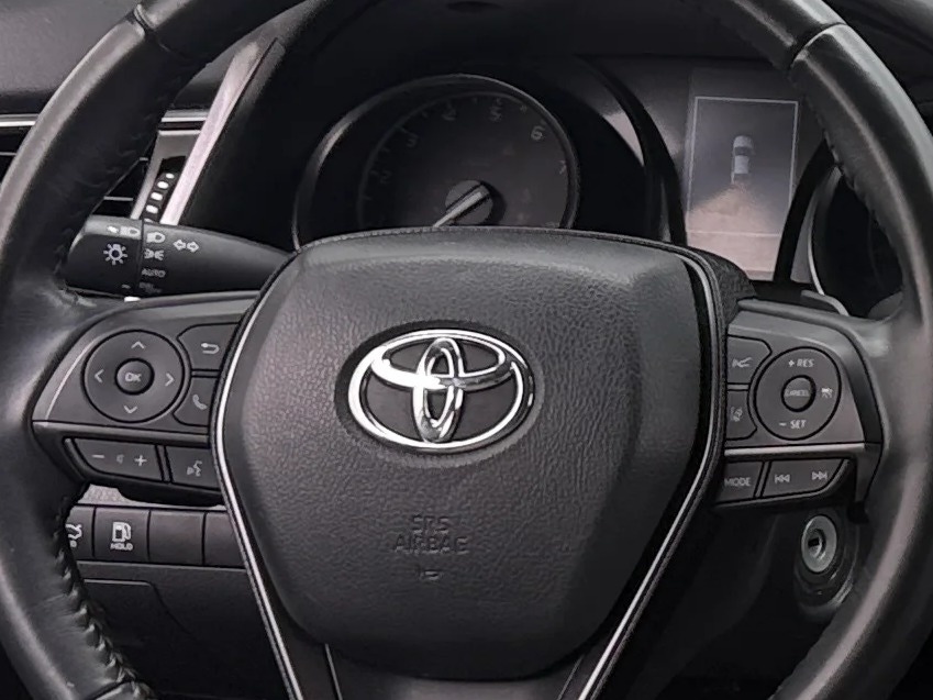 Thumbnail: 2023 Toyota Camry - 4