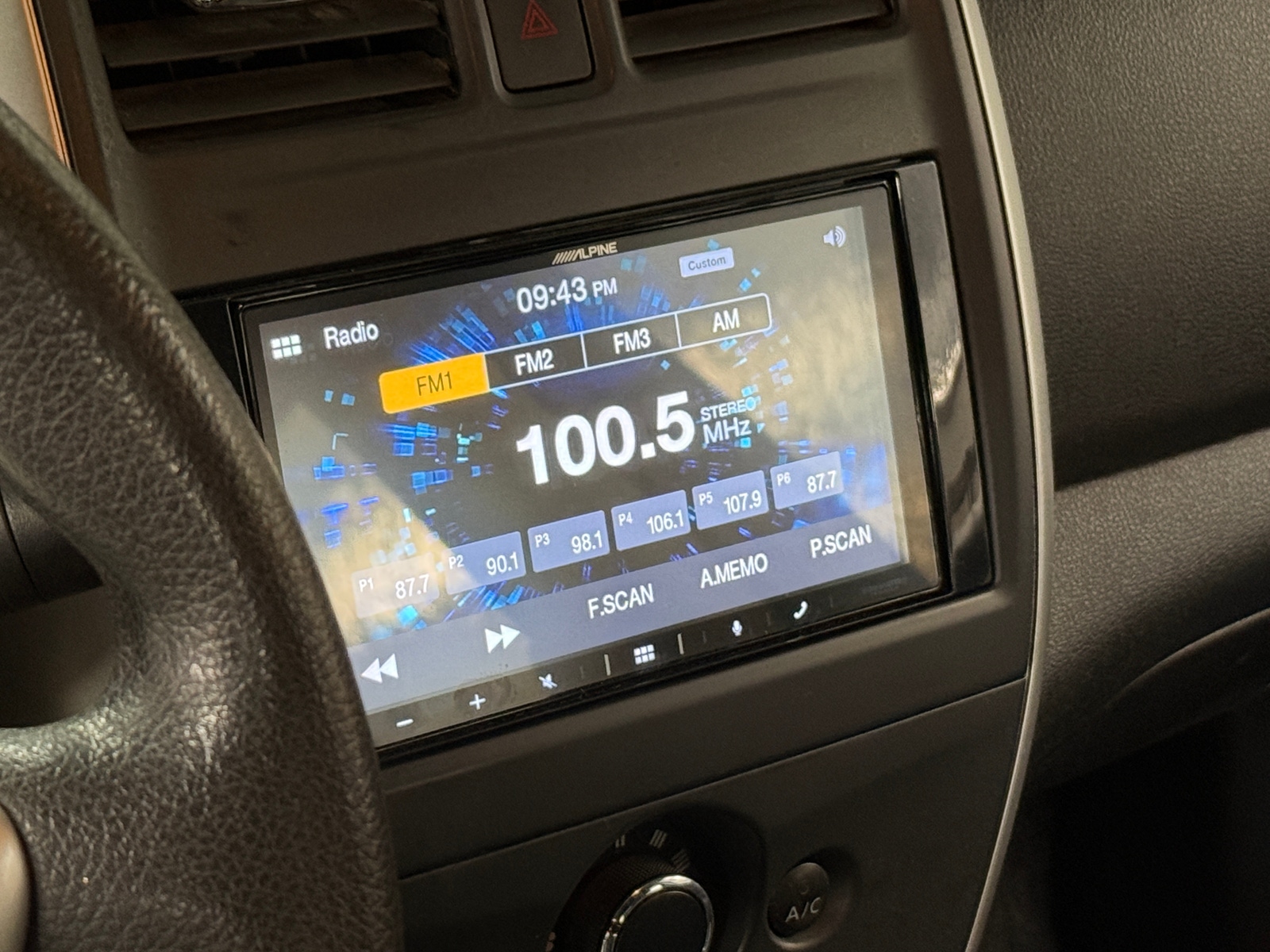 Thumbnail: 2016 Nissan Versa - 4