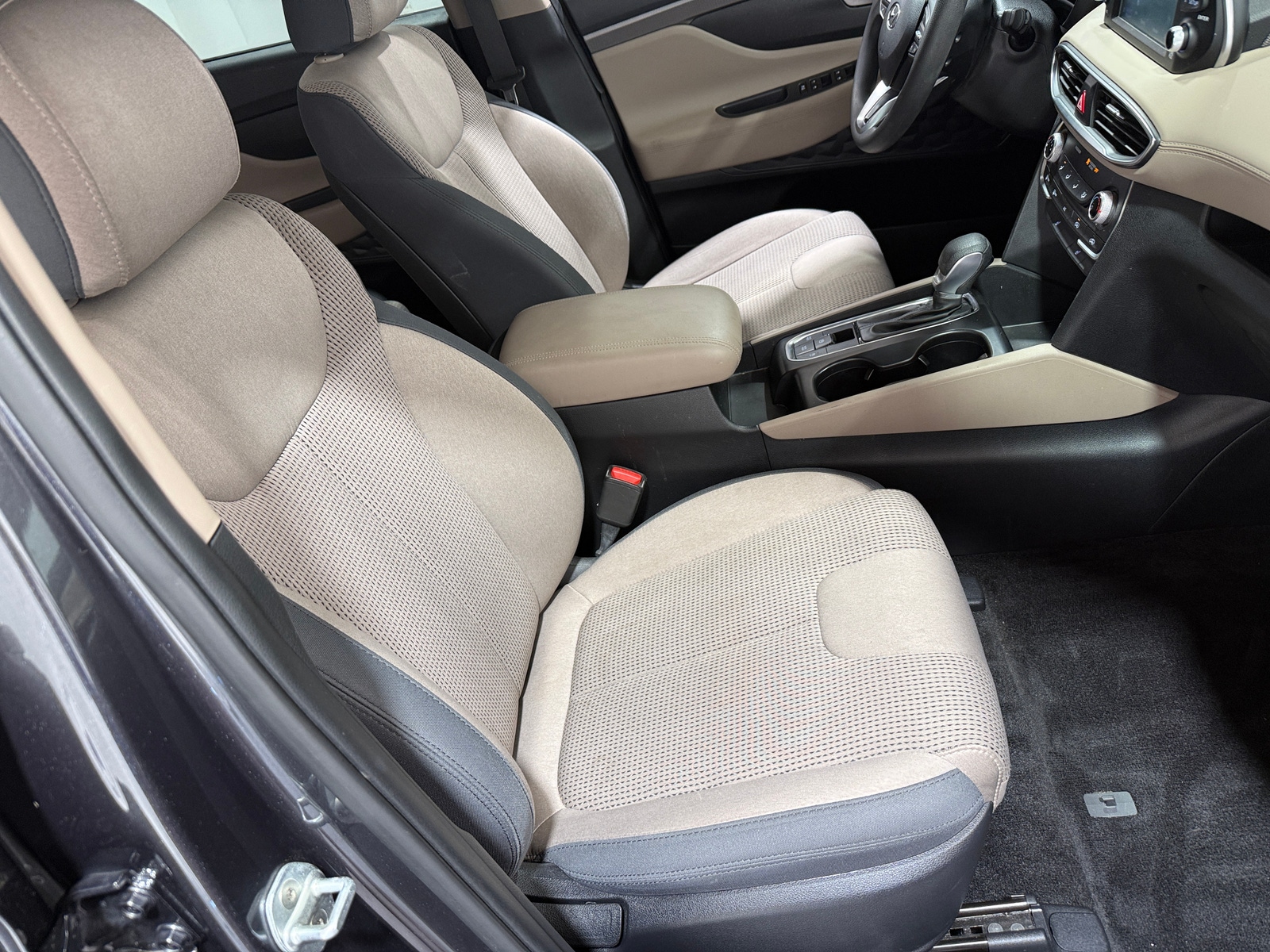 Thumbnail: 2020 Hyundai Santa Fe - 2