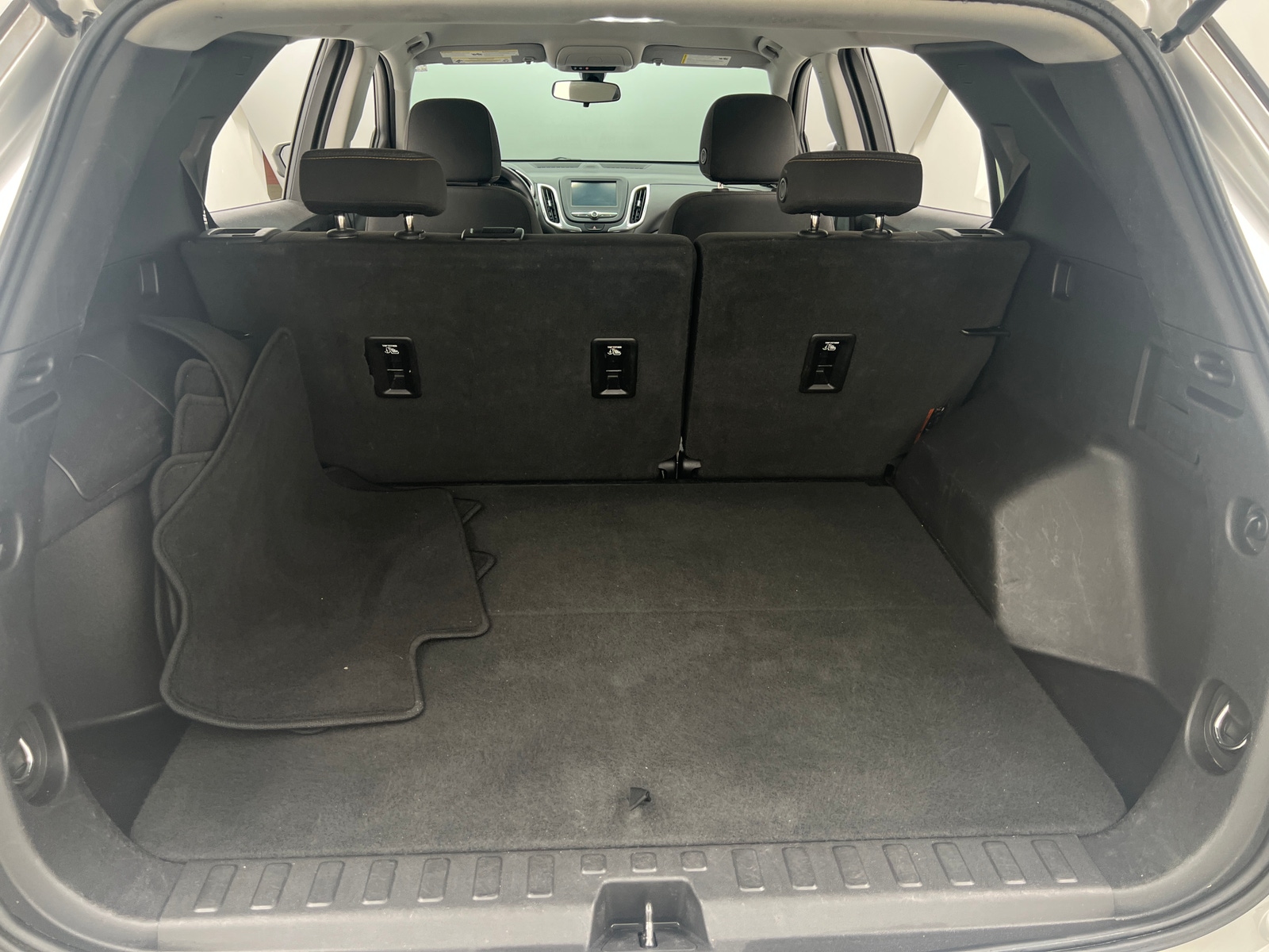 Thumbnail: 2018 Chevrolet Equinox - 7