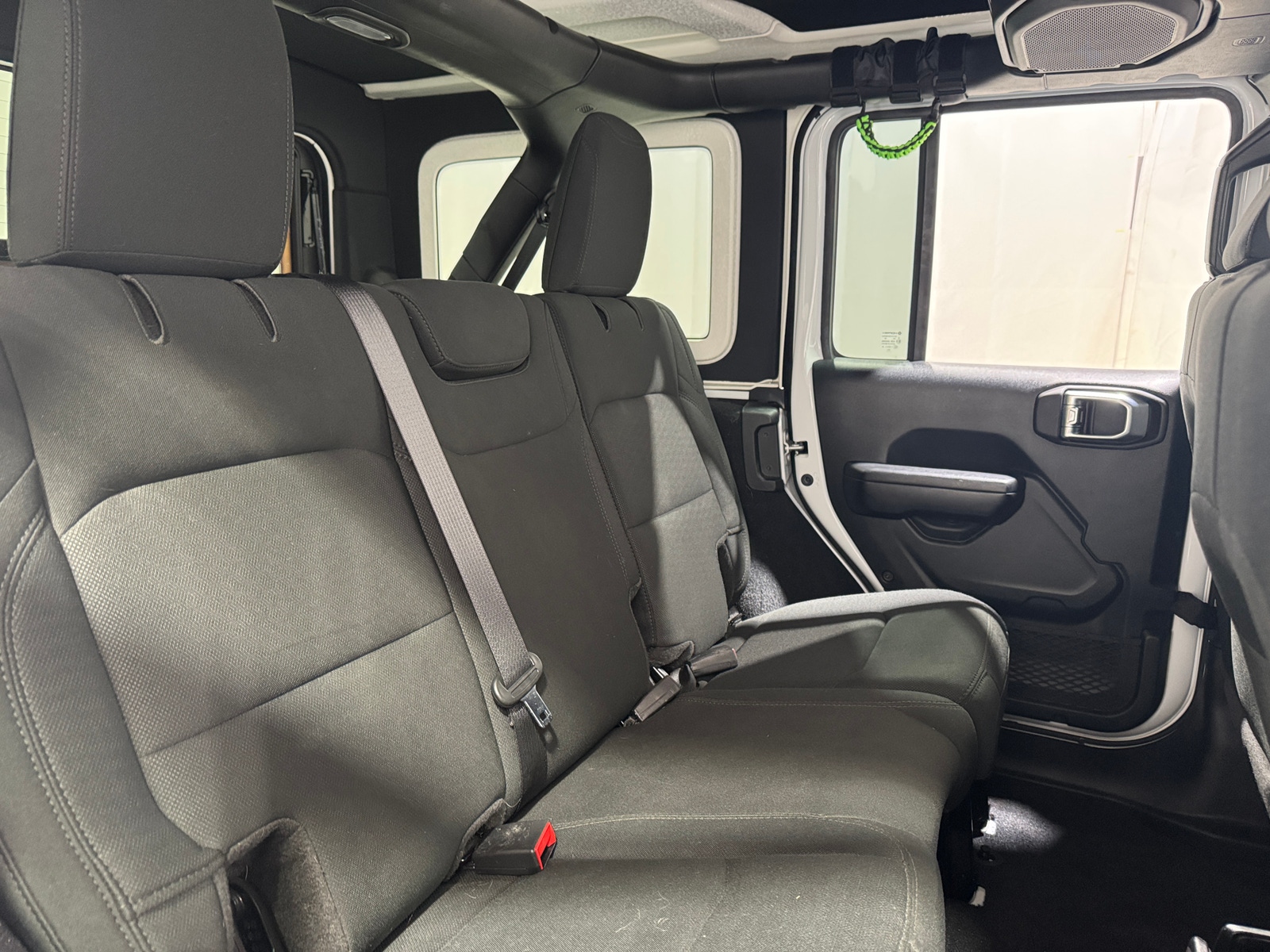 Thumbnail: 2021 Jeep Wrangler - 6