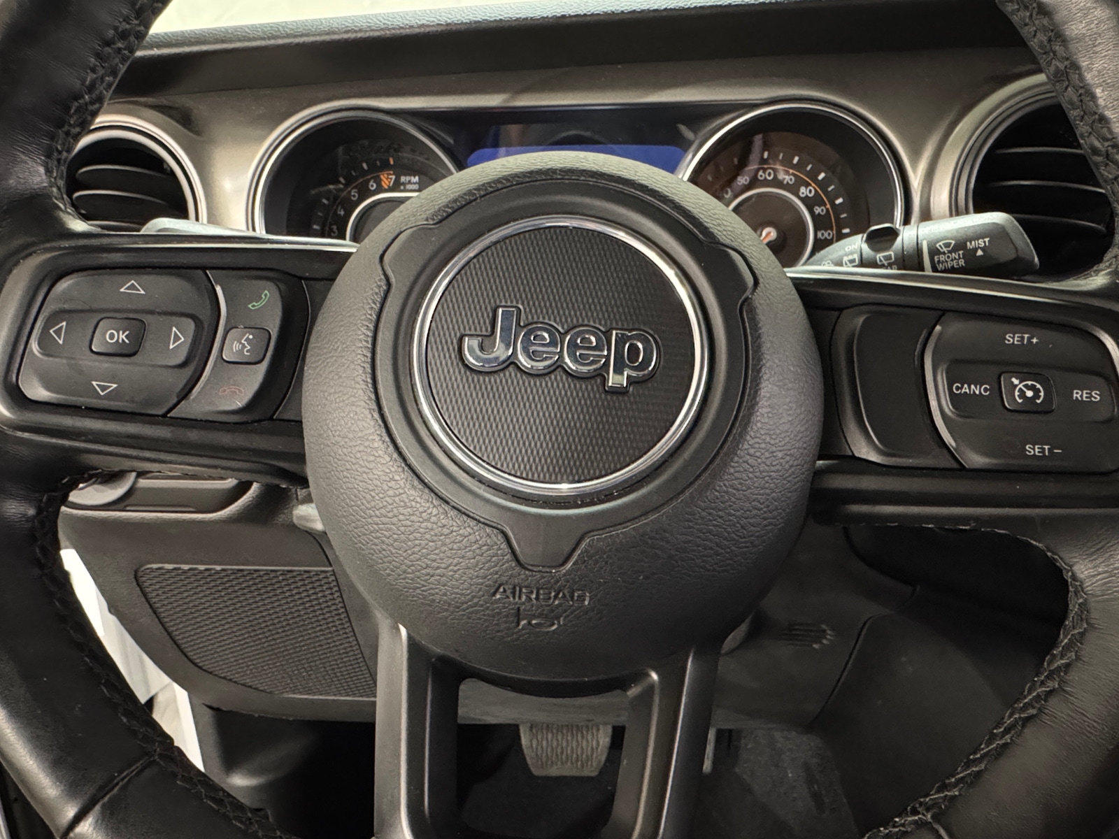 Thumbnail: 2021 Jeep Wrangler - 5