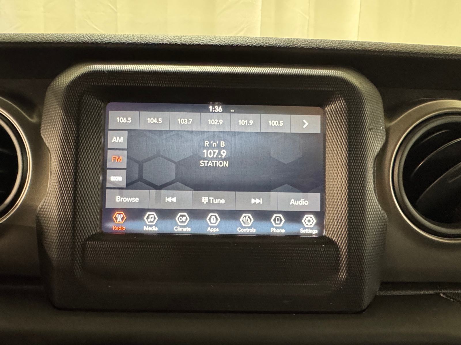 Thumbnail: 2021 Jeep Wrangler - 4