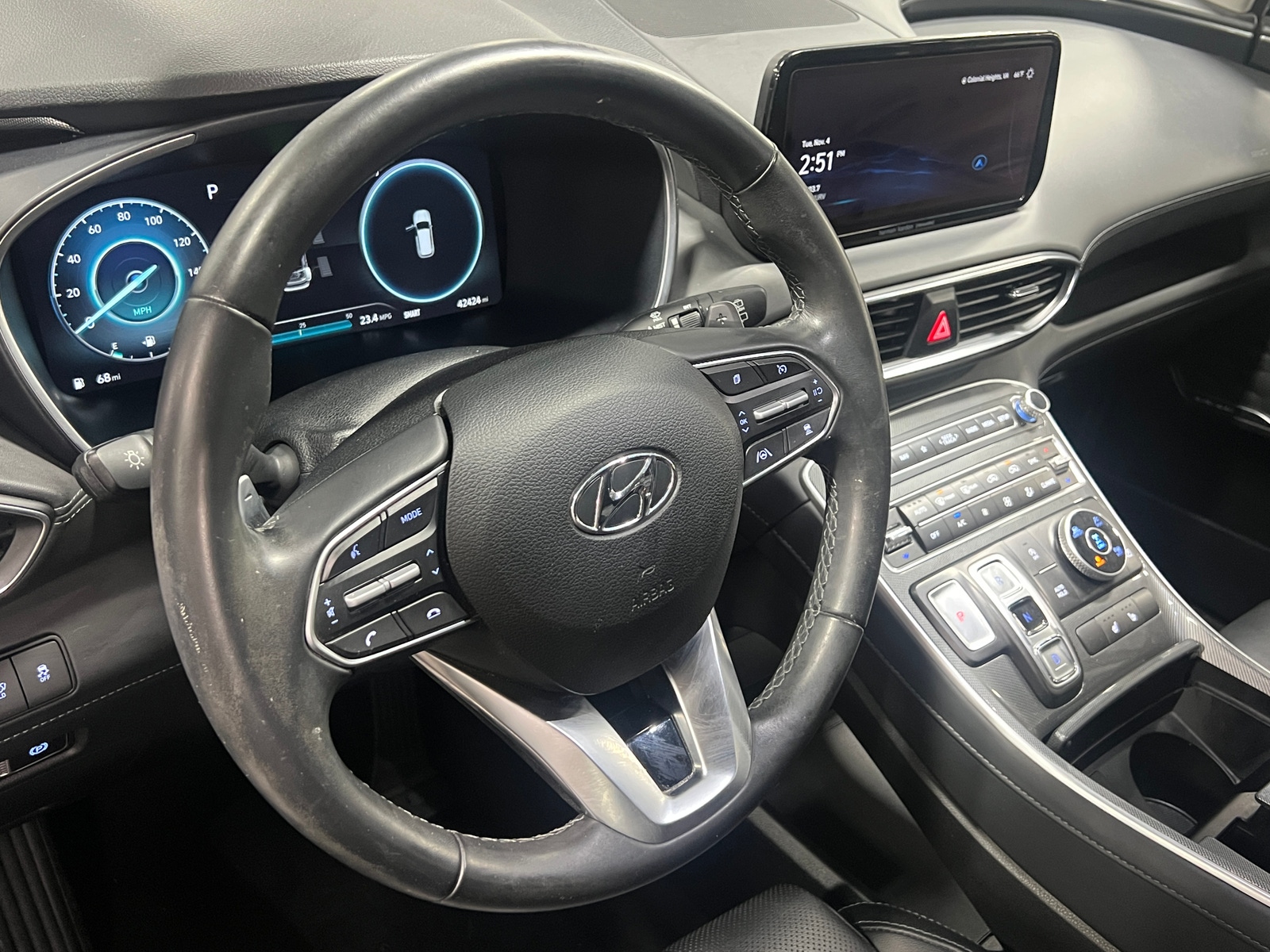 Thumbnail: 2023 Hyundai Santa Fe - 4