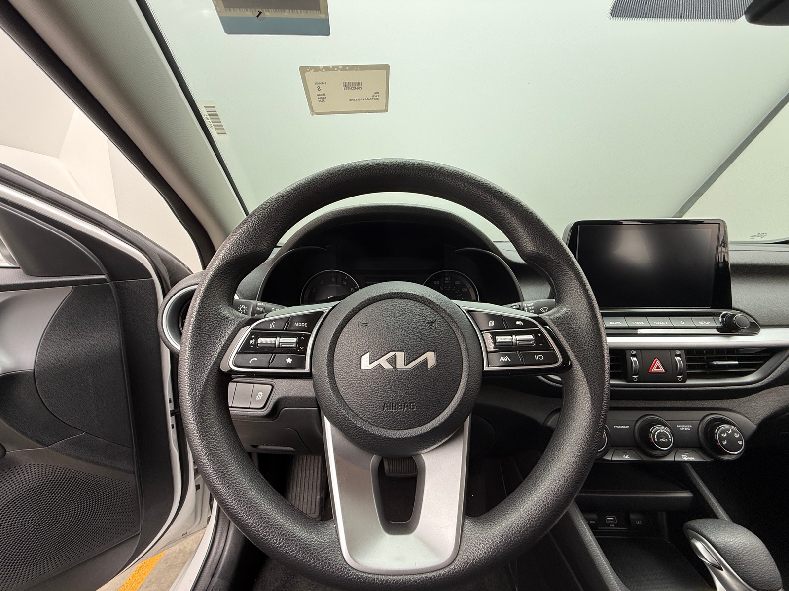 Thumbnail: 2024 Kia Forte - 5