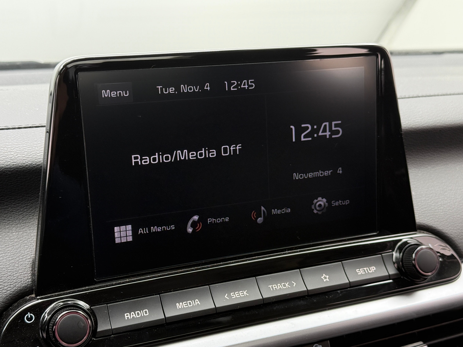 Thumbnail: 2024 Kia Forte - 4