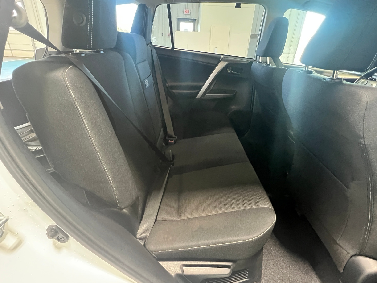 Thumbnail: 2018 Toyota RAV4 - 6