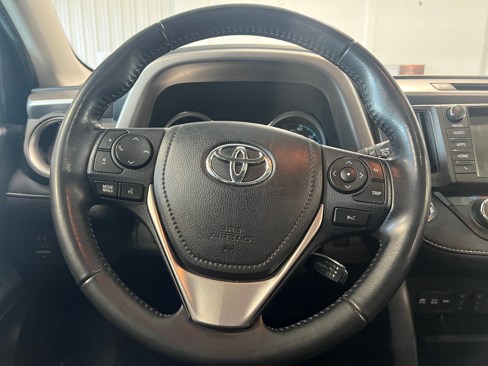 Thumbnail: 2018 Toyota RAV4 - 5