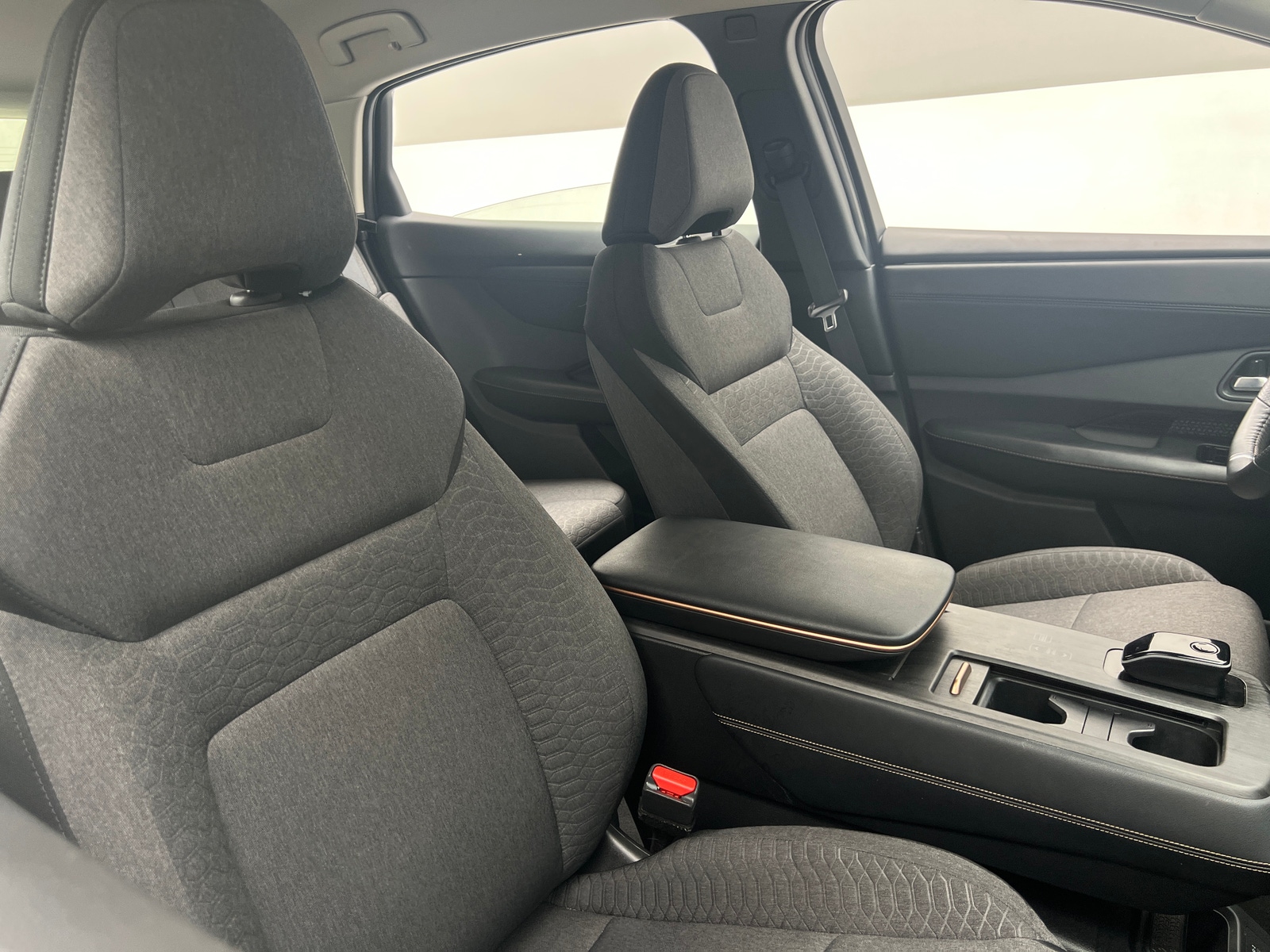 Thumbnail: 2024 Nissan Ariya - 2