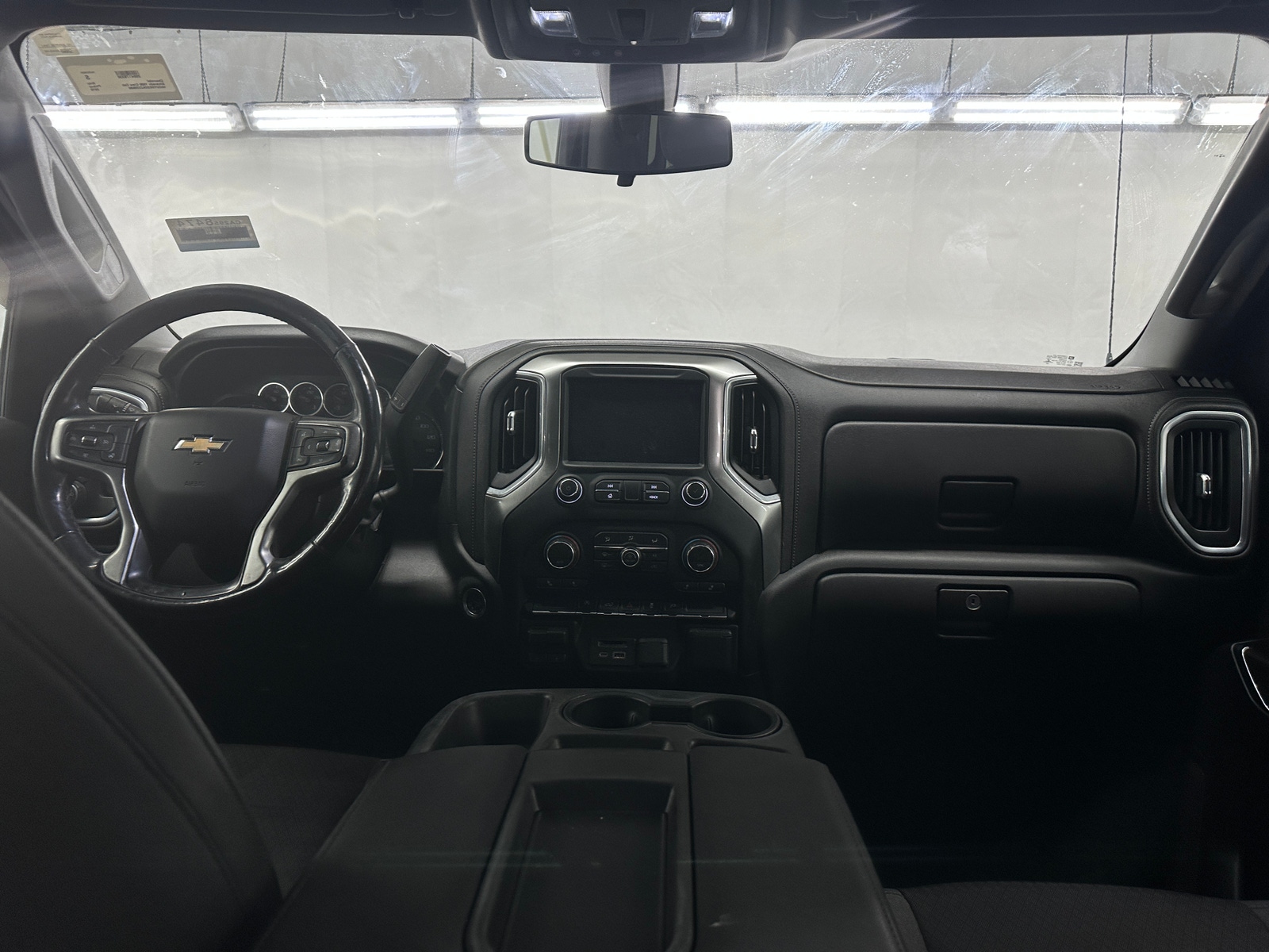 Thumbnail: 2019 Chevrolet Silverado 1500 - 3