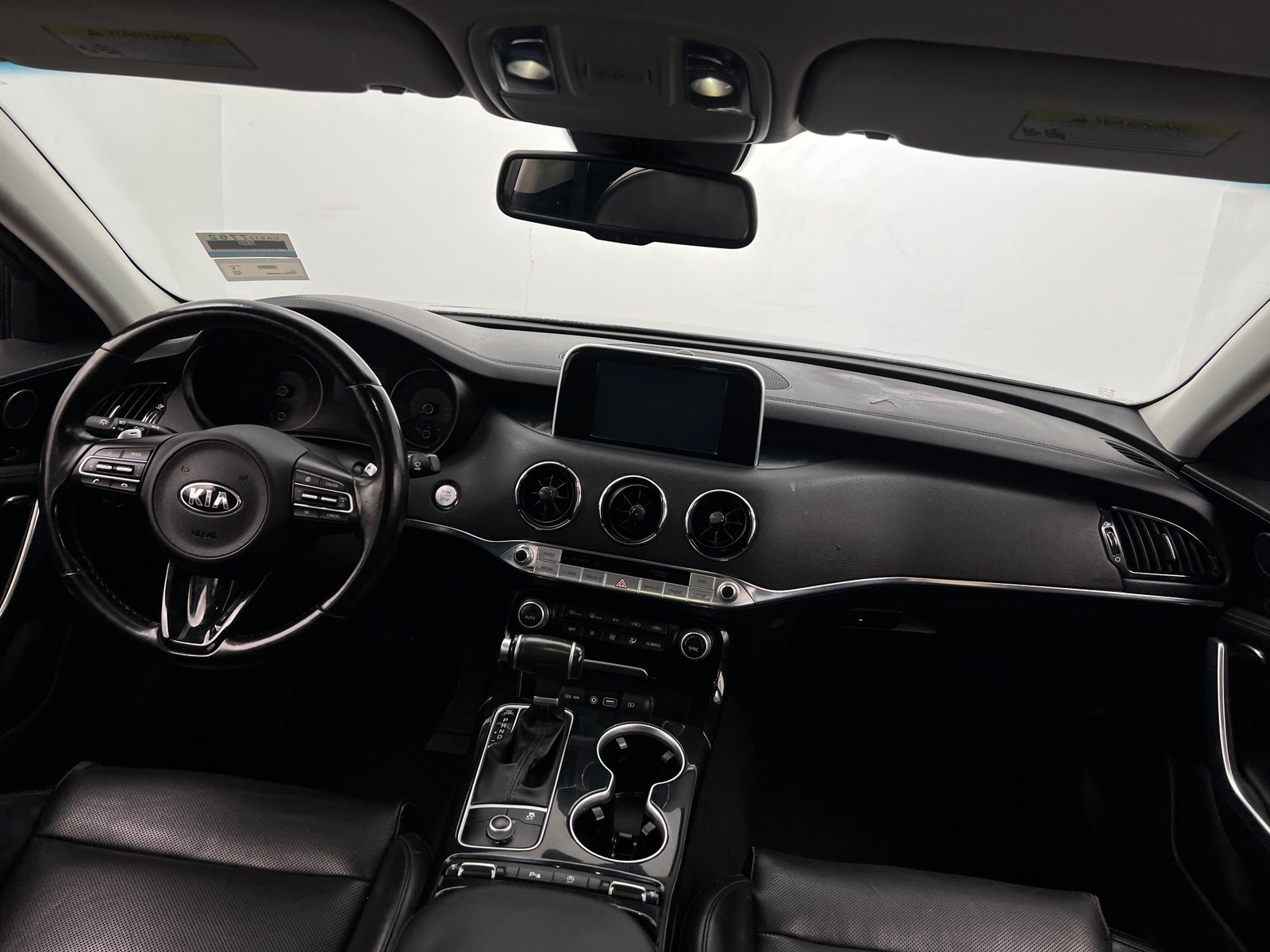 Thumbnail: 2019 Kia Stinger - 2