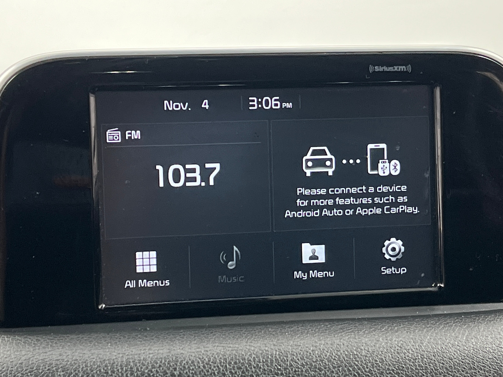 Thumbnail: 2019 Kia Stinger - 3