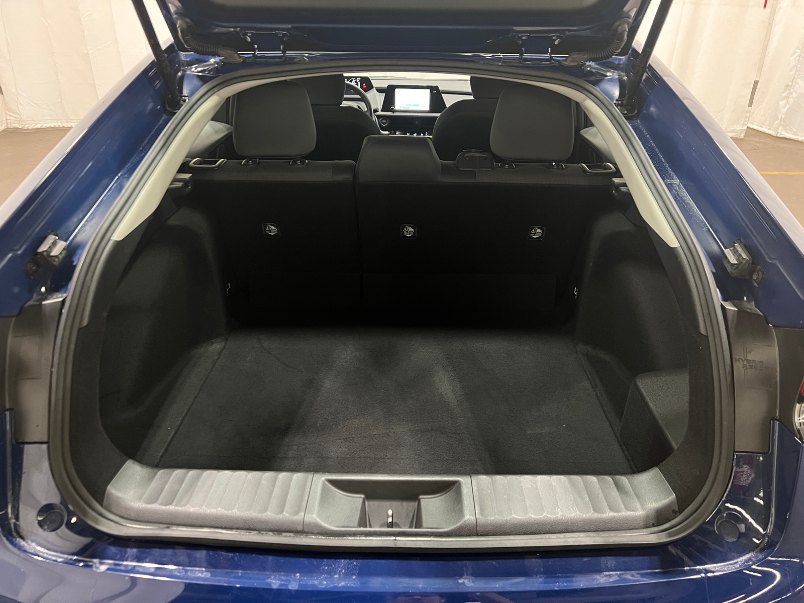 Thumbnail: 2025 Toyota Prius - 7