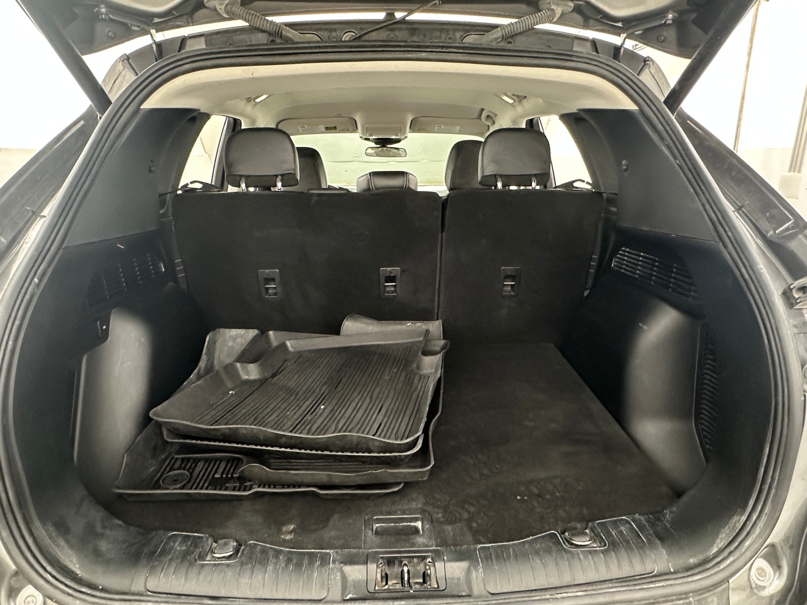 Thumbnail: 2022 Ford Escape - 6