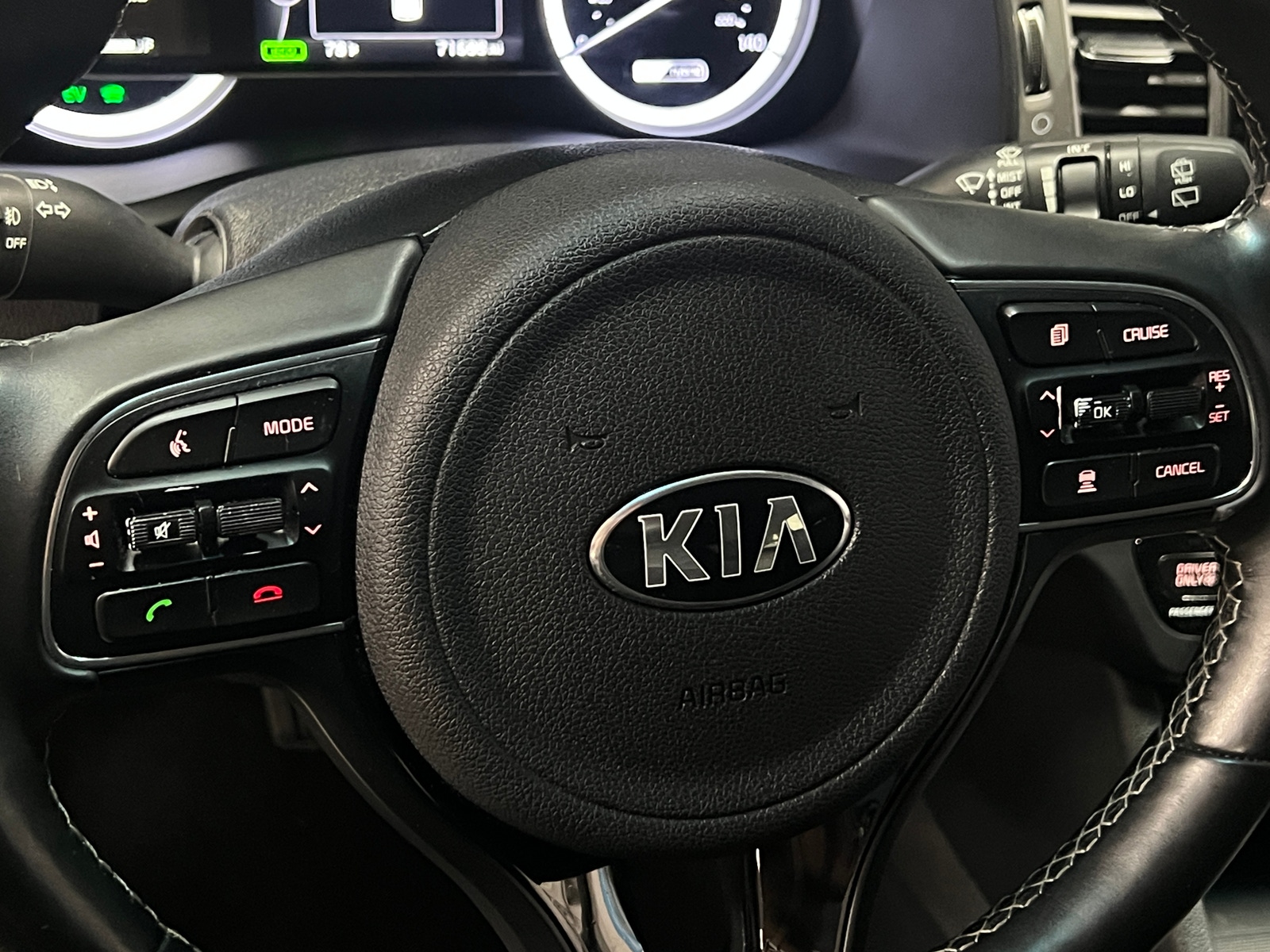 Thumbnail: 2019 Kia Niro - 4