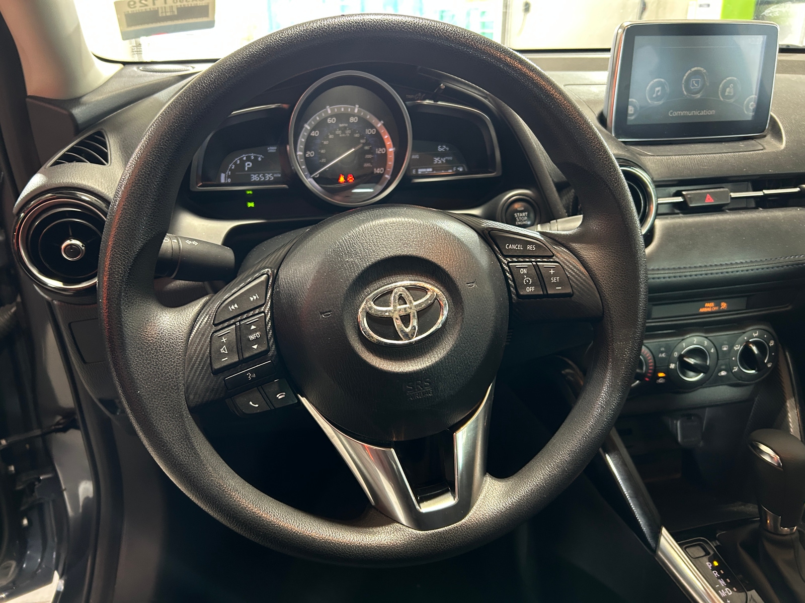 Thumbnail: 2017 Toyota Yaris iA - 5