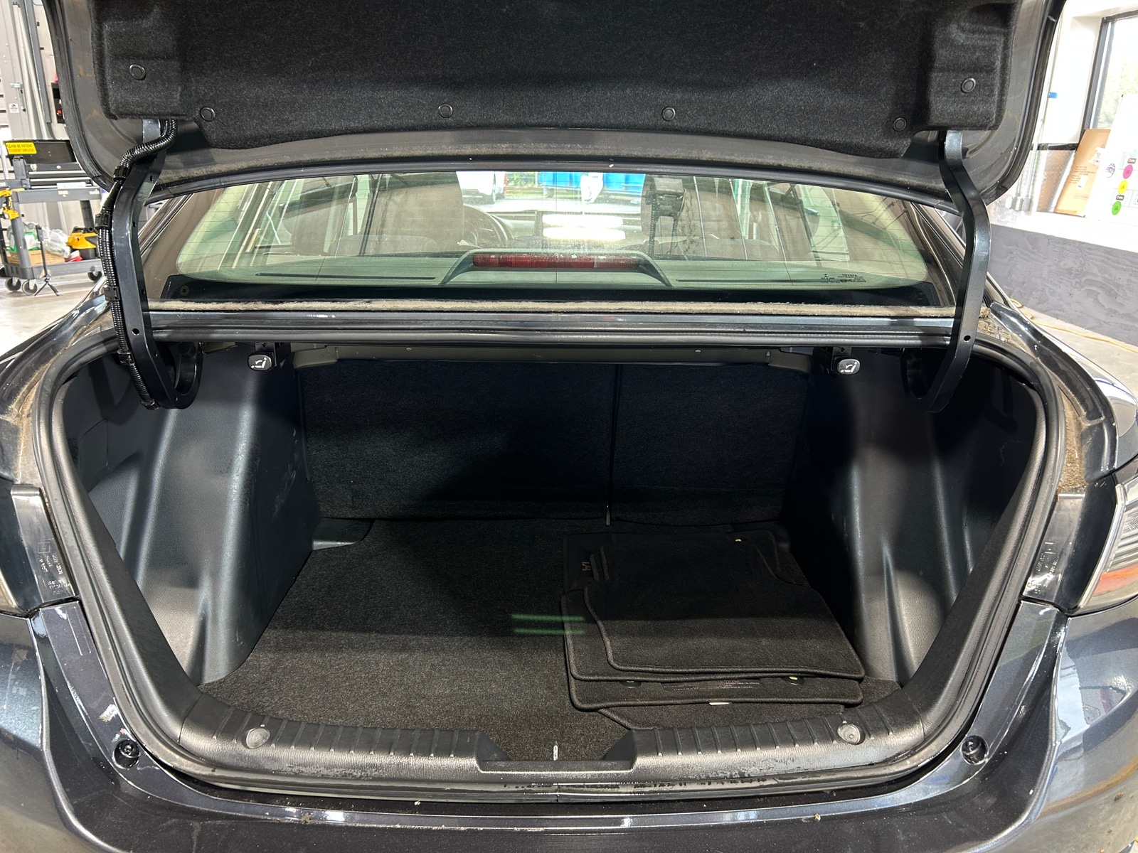 Thumbnail: 2017 Toyota Yaris iA - 7