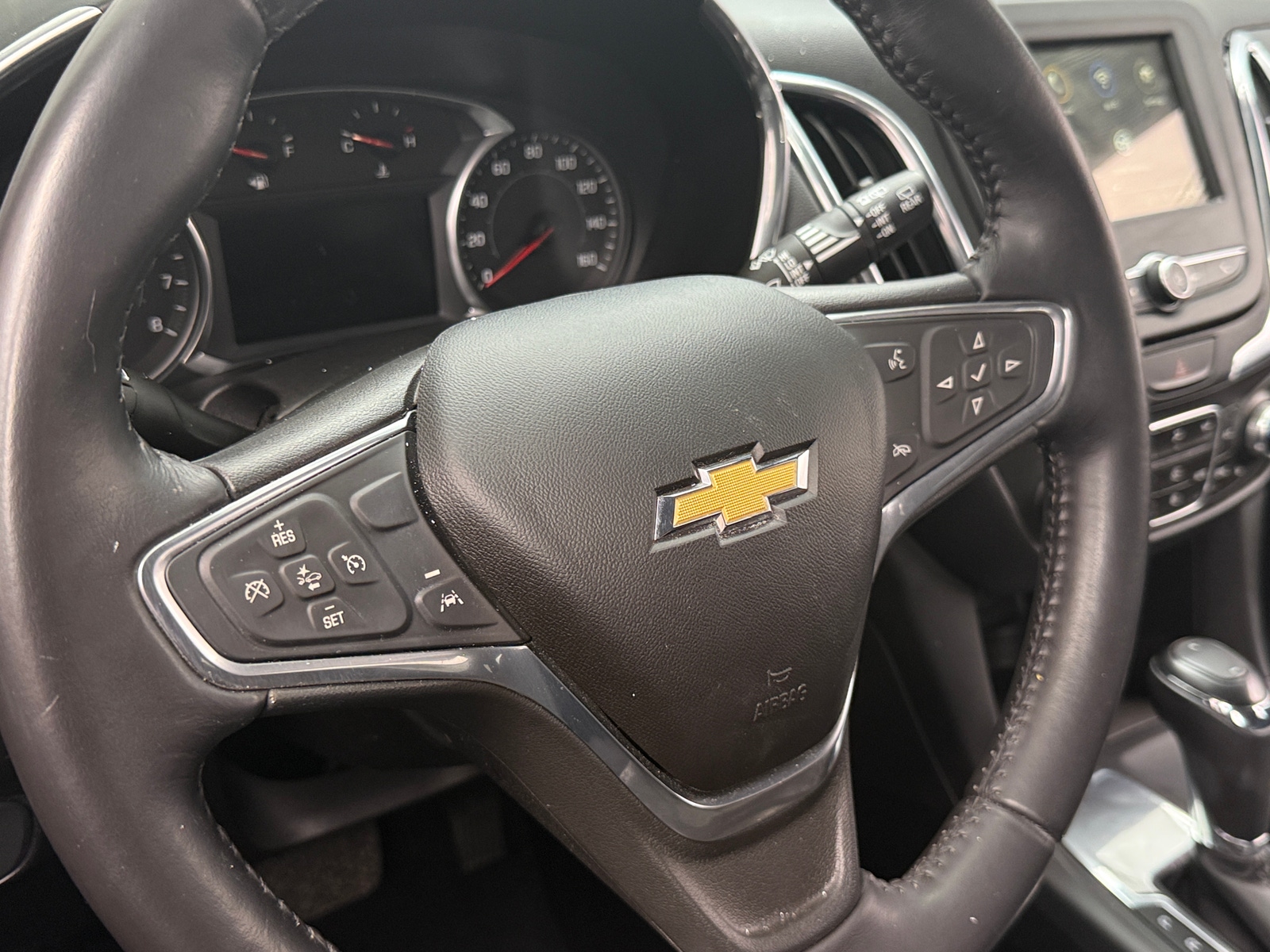 Thumbnail: 2019 Chevrolet Equinox - 5