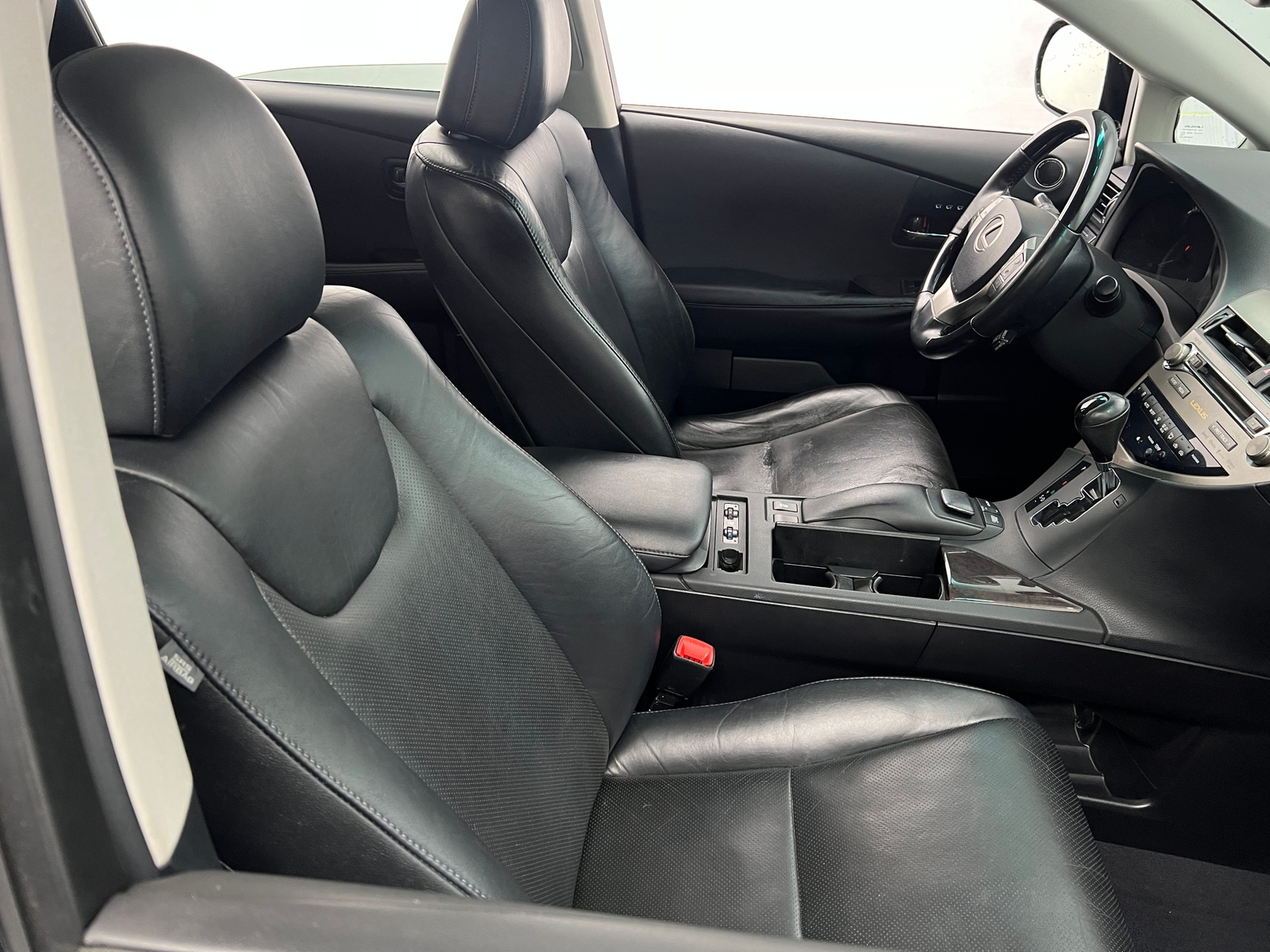 Thumbnail: 2013 Lexus RX - 2