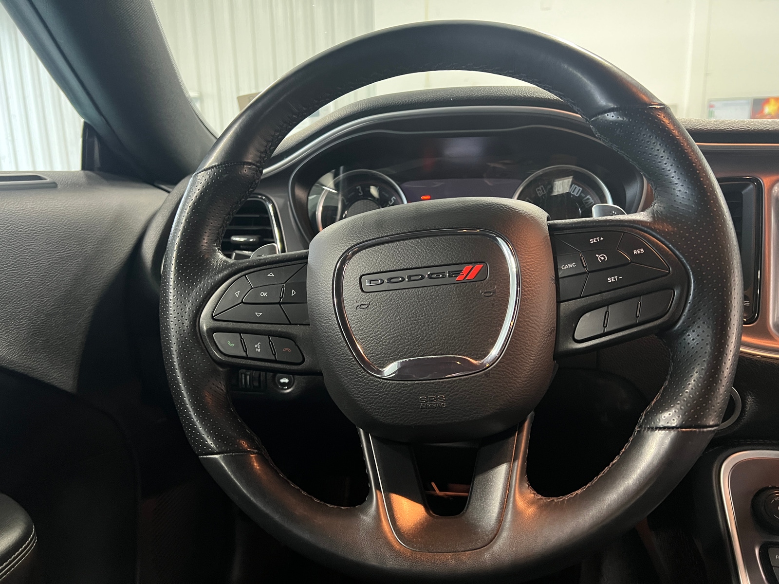 Thumbnail: 2022 Dodge Challenger - 4