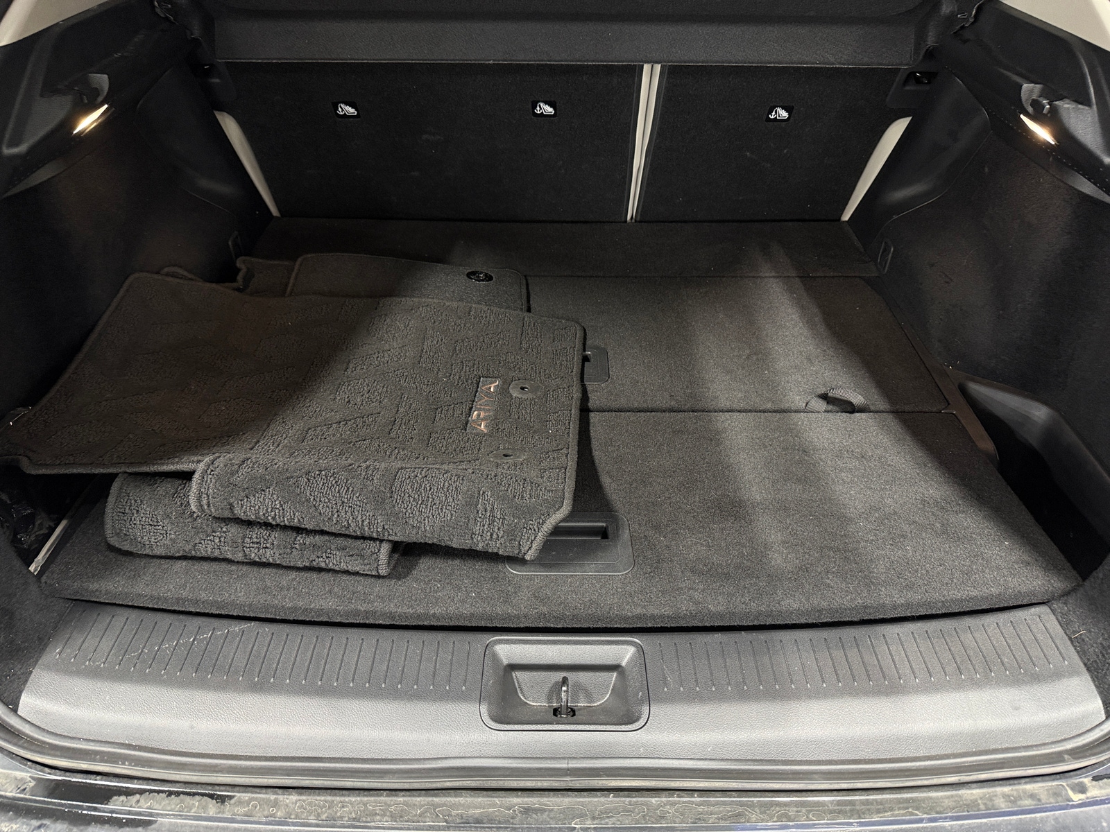 Thumbnail: 2024 Nissan Ariya - 6