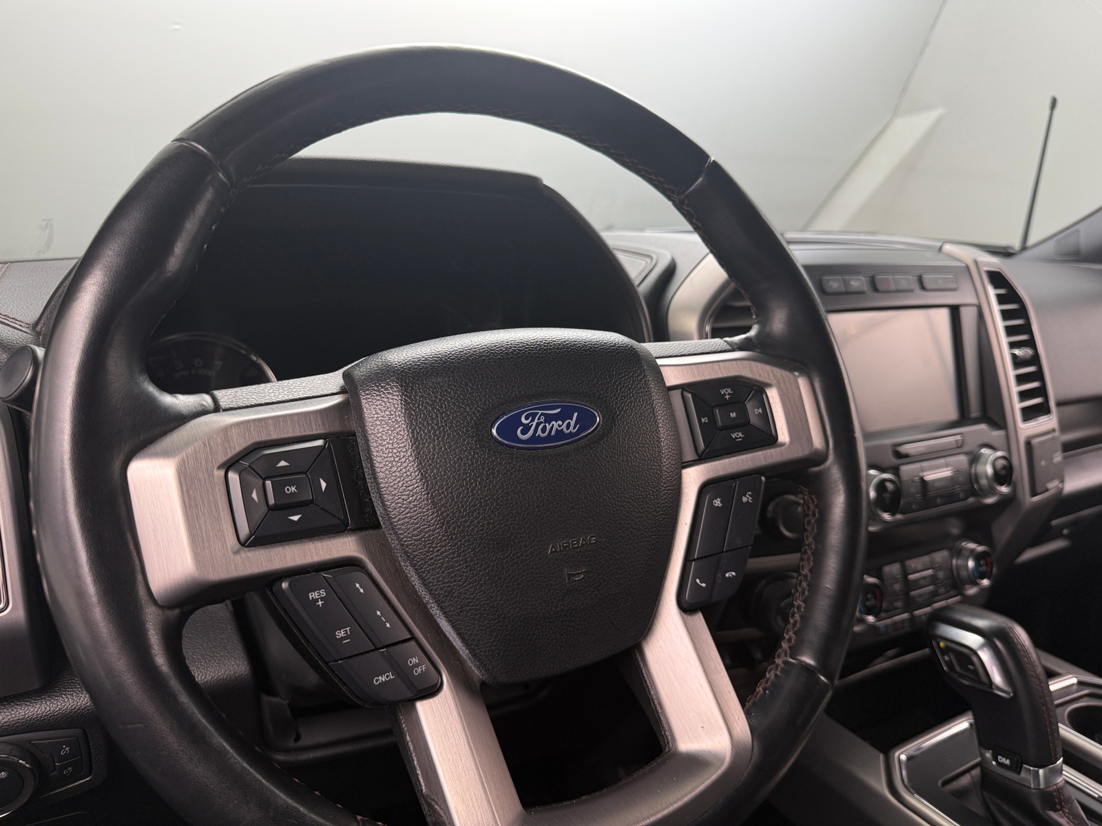 Thumbnail: 2019 Ford Econoline - 4