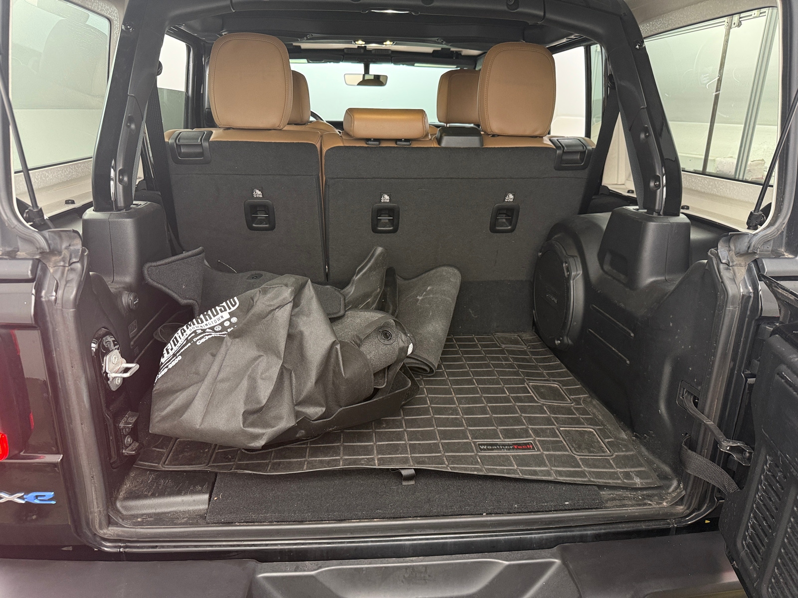 Thumbnail: 2023 Jeep Wrangler - 7