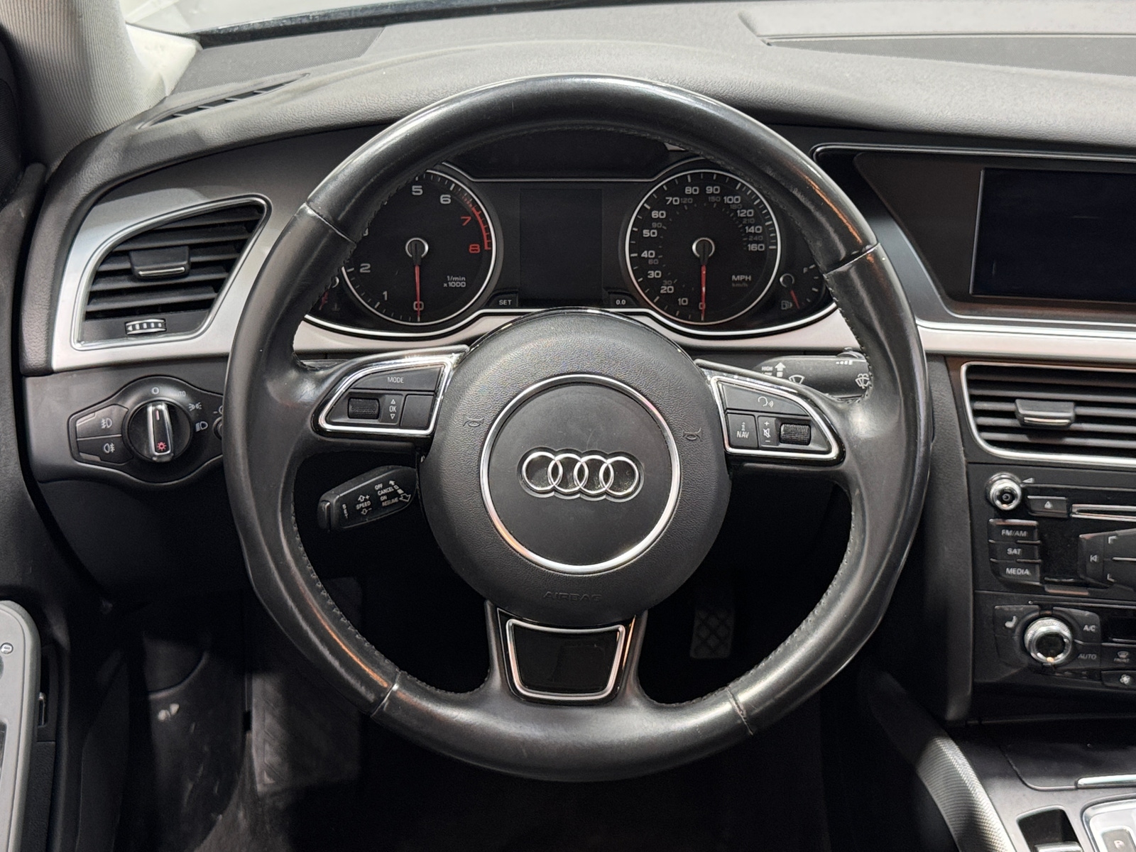 Thumbnail: 2016 Audi A4 - 4